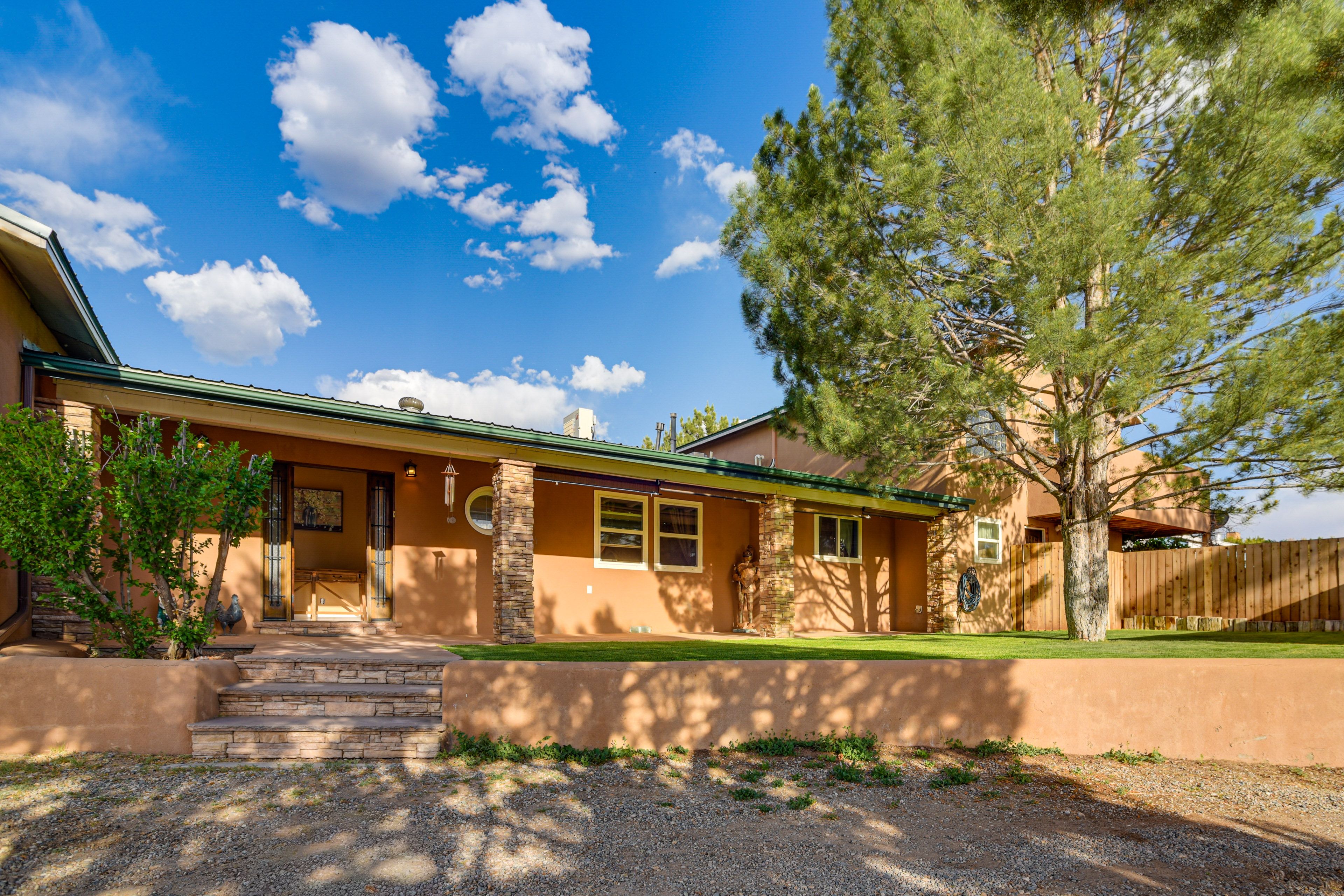 Santa Fe Vacation Rental | 3BR | 2BA | 2,500 Sq Ft