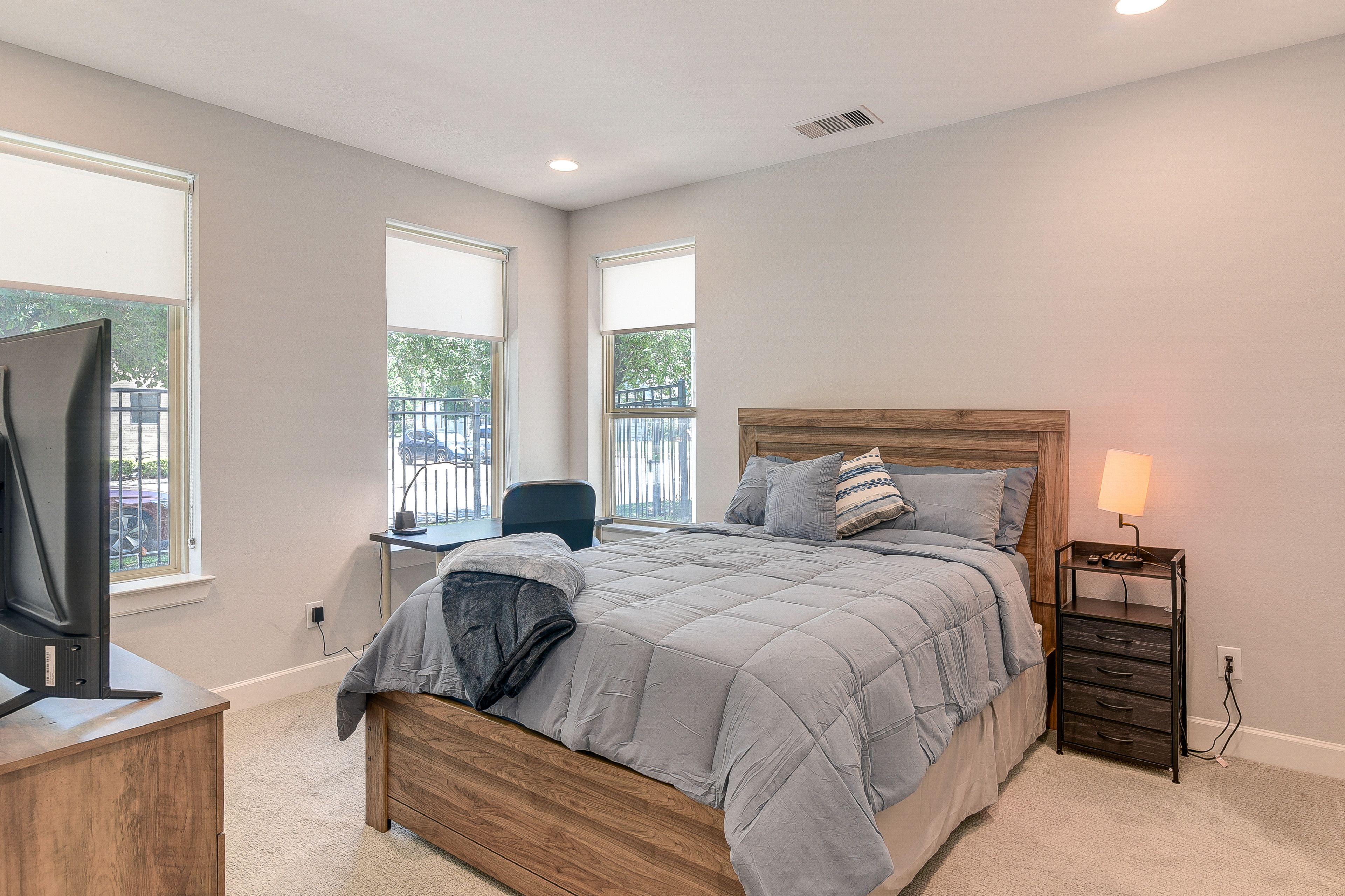 Bedroom 1 | 1st Floor | Full Bed