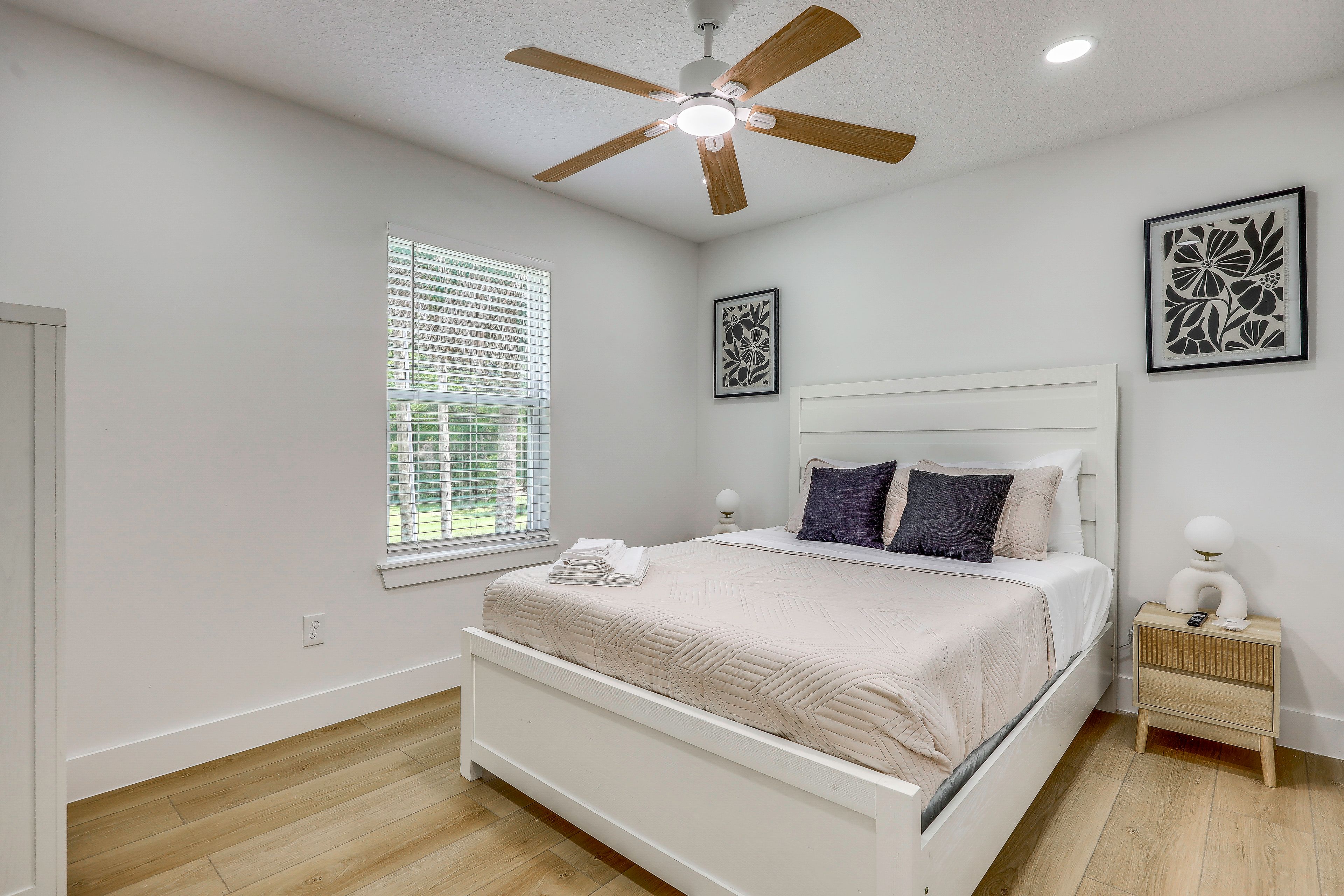 Bedroom 2 | Queen Bed | 2nd Floor