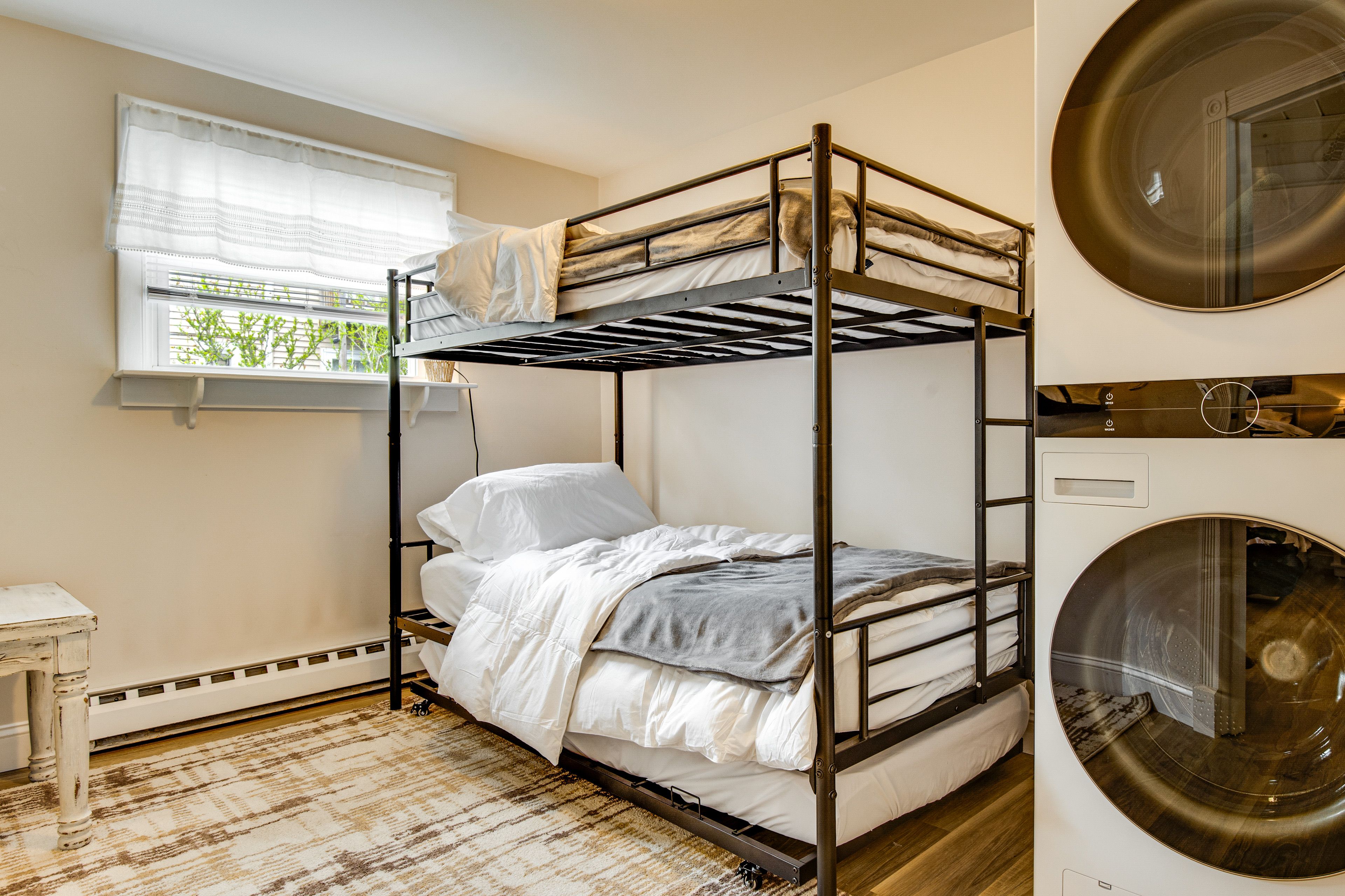 Bedroom 2 | Twin Bunk Bed w/ Twin Trundle