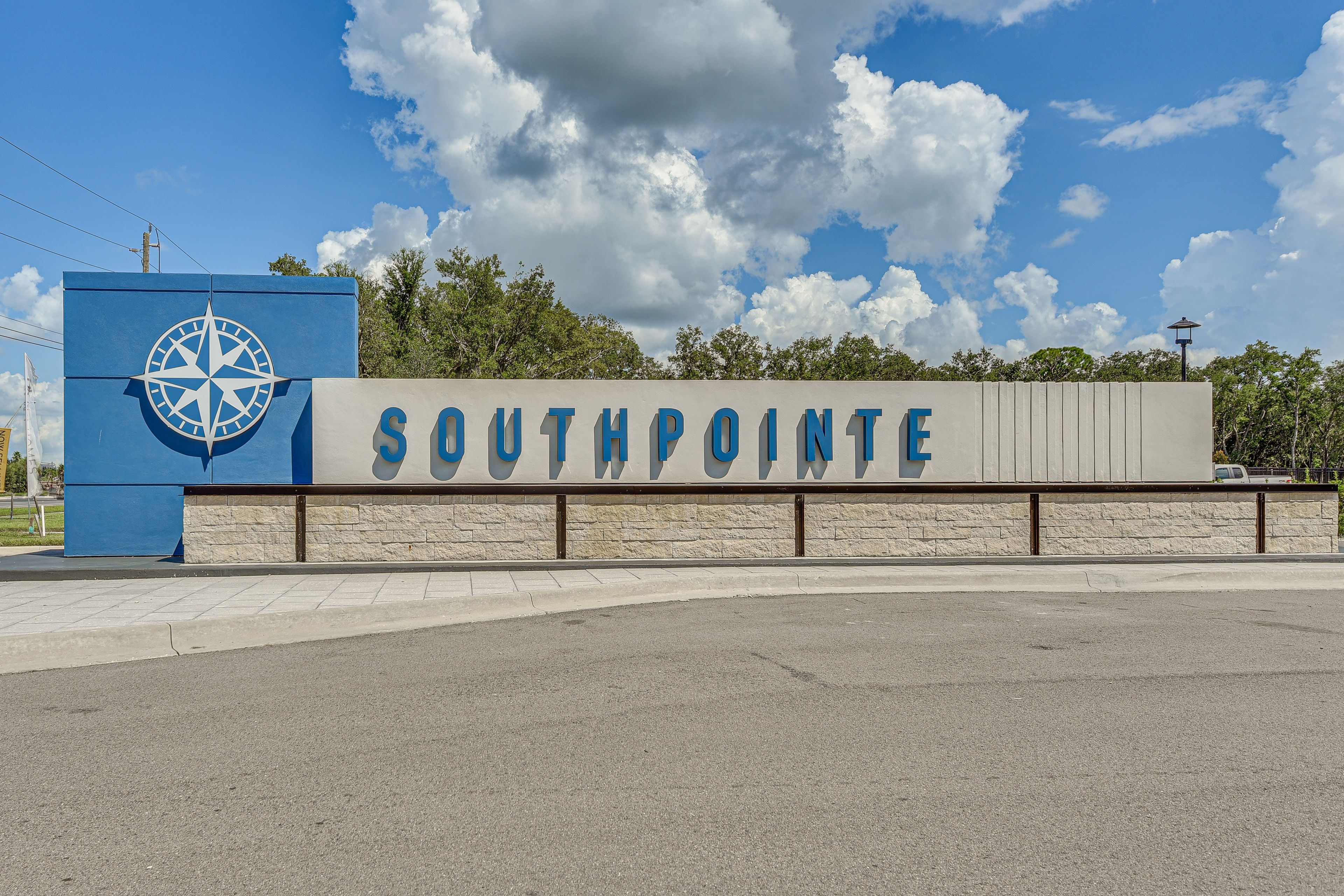 Southpointe Community | Pool | Pickleball Courts | Dog Park