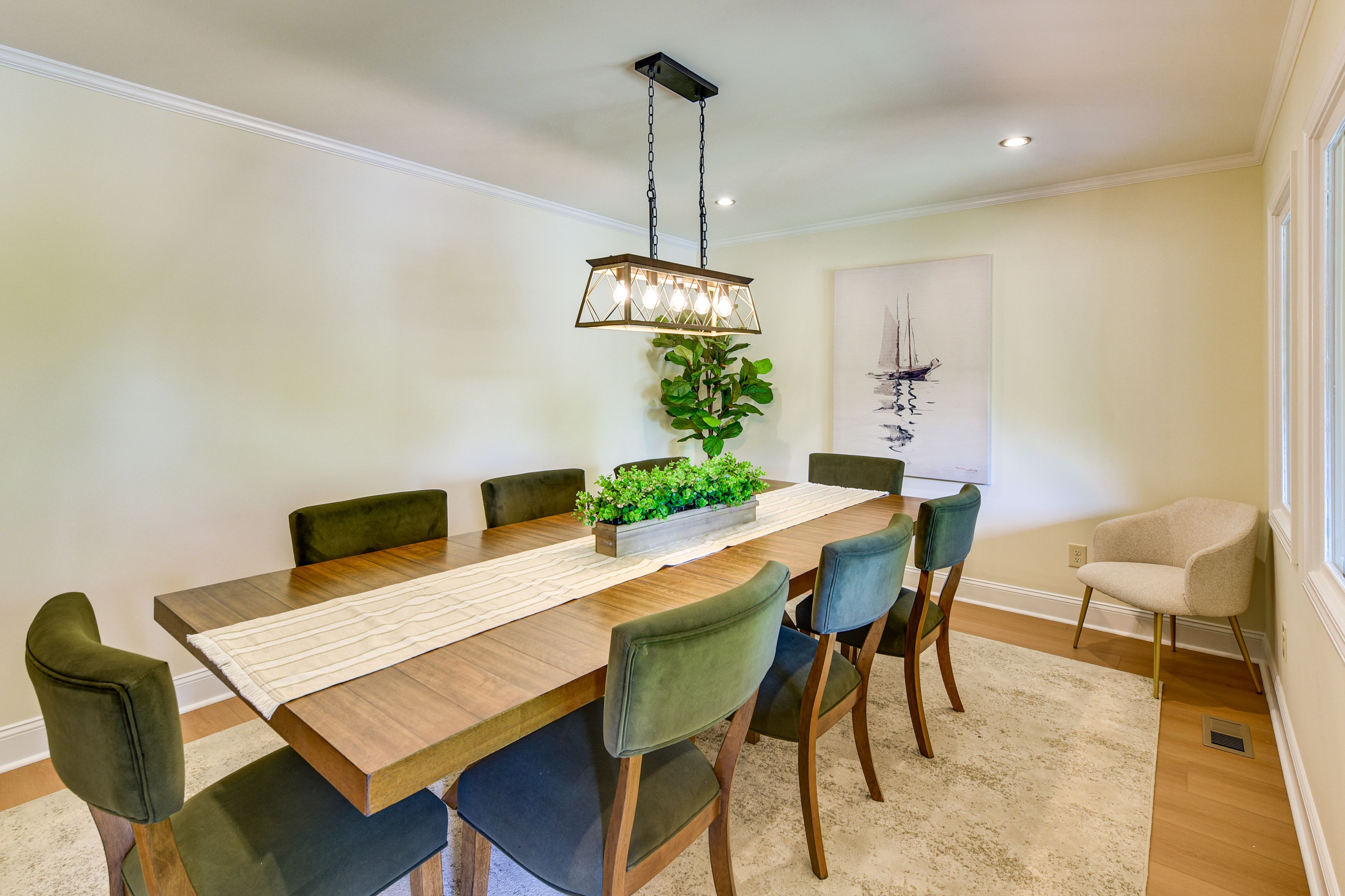 Dining Room | Main Floor
