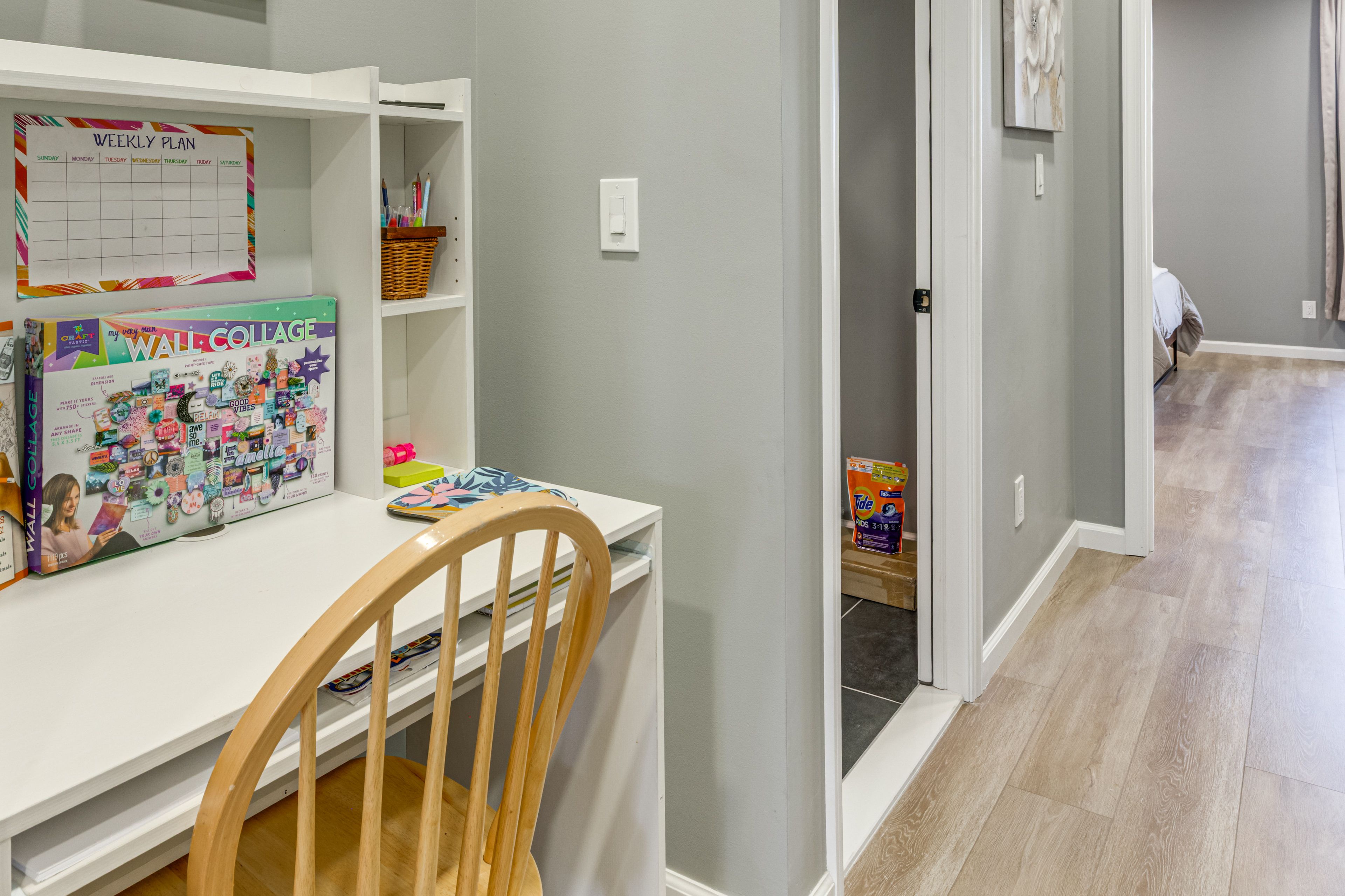3rd-Floor Landing & Laundry Closet