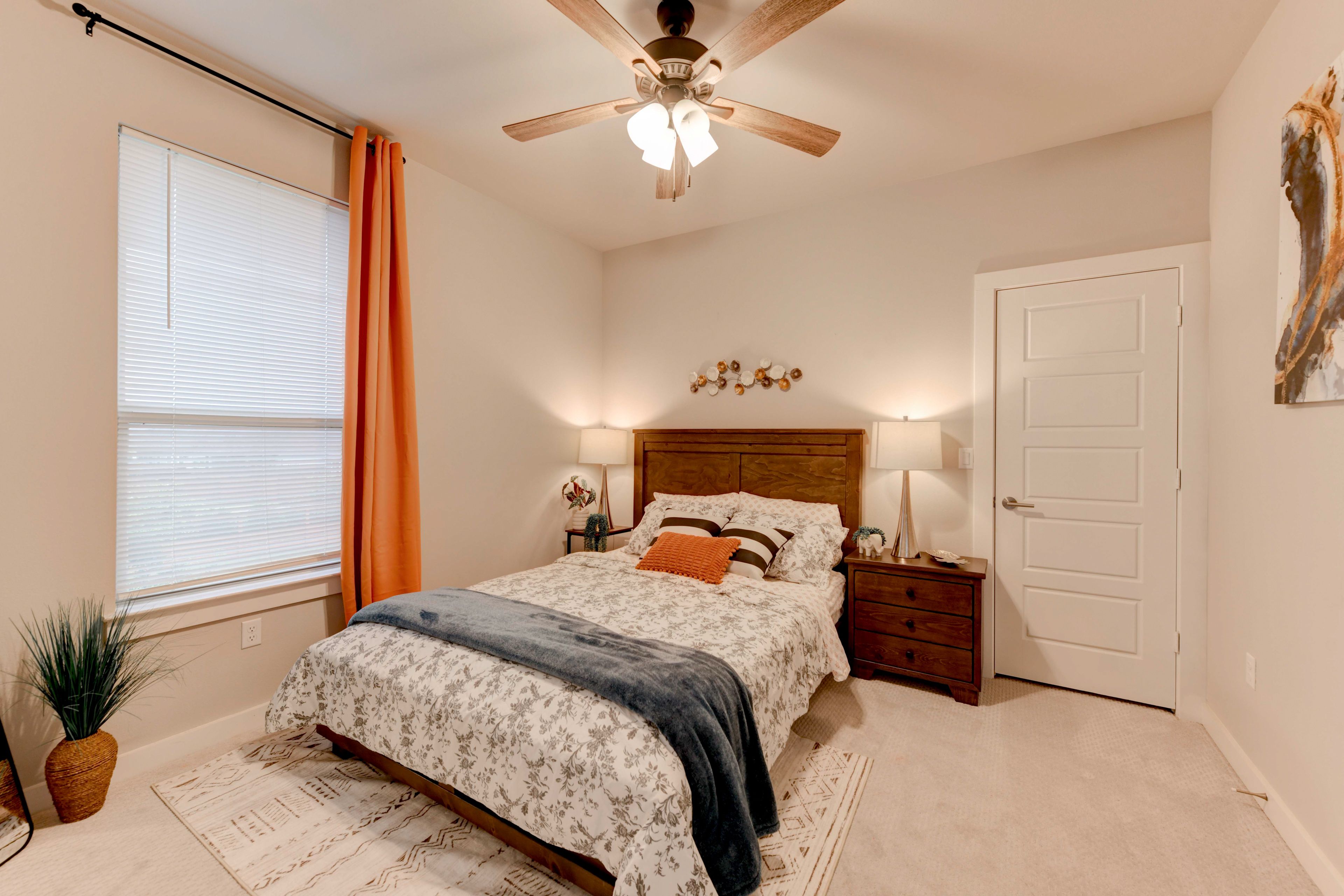 Bedroom 3 | Queen Bed | 2nd Floor