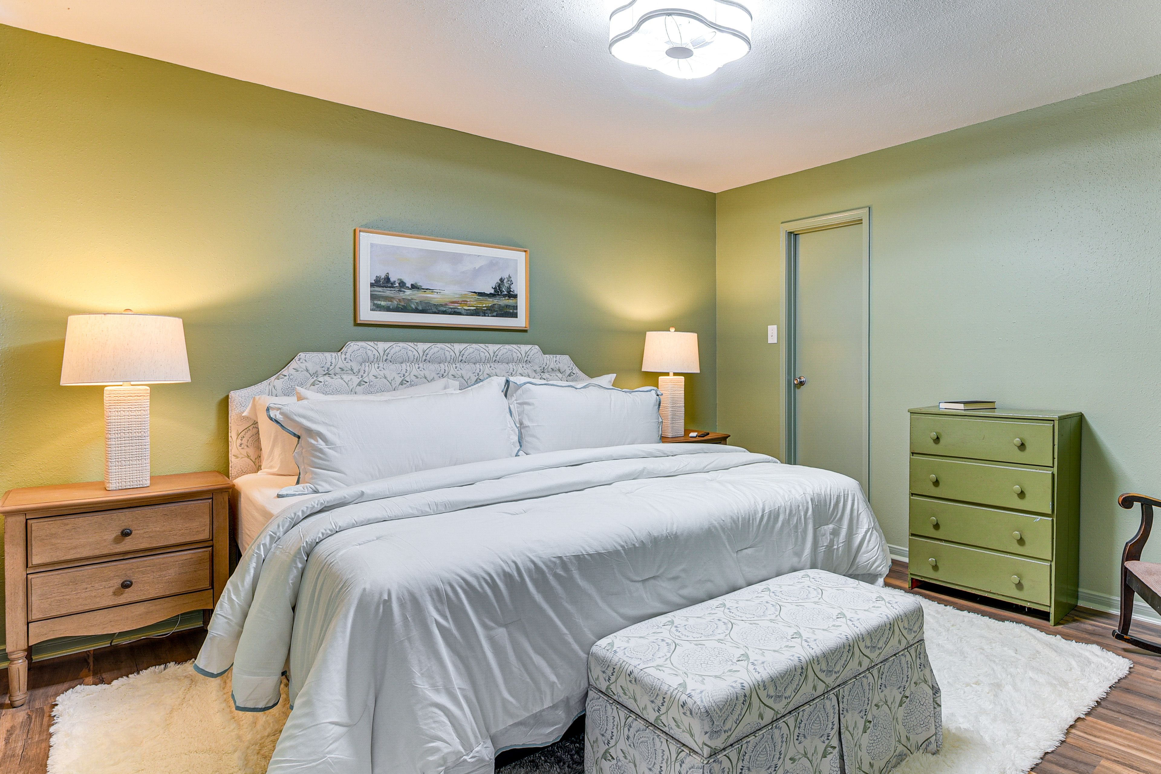 Bedroom 1 | King Bed | 2nd Floor