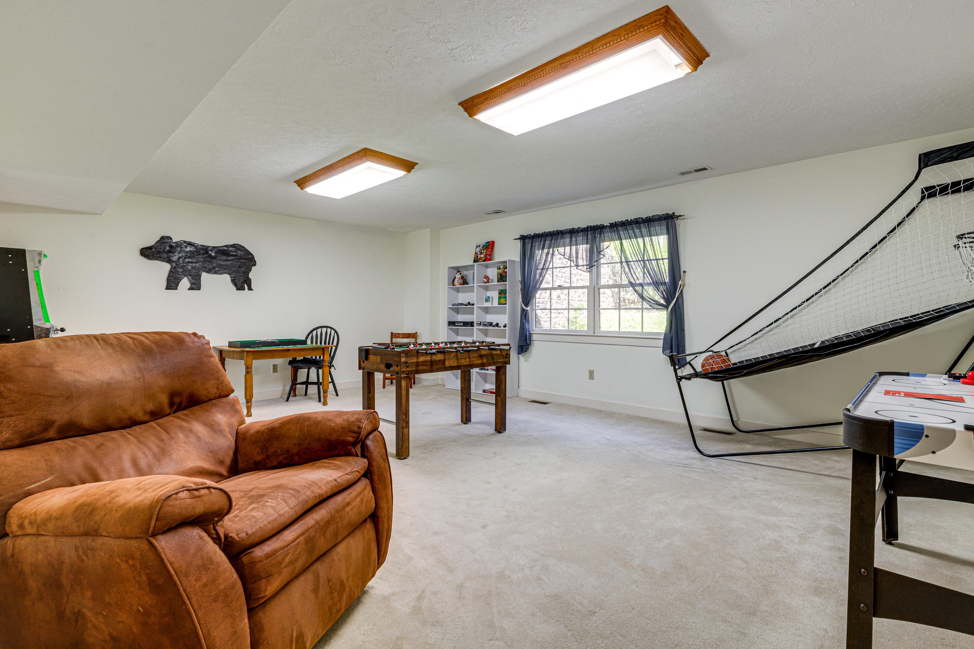 Game Room | Lower Level