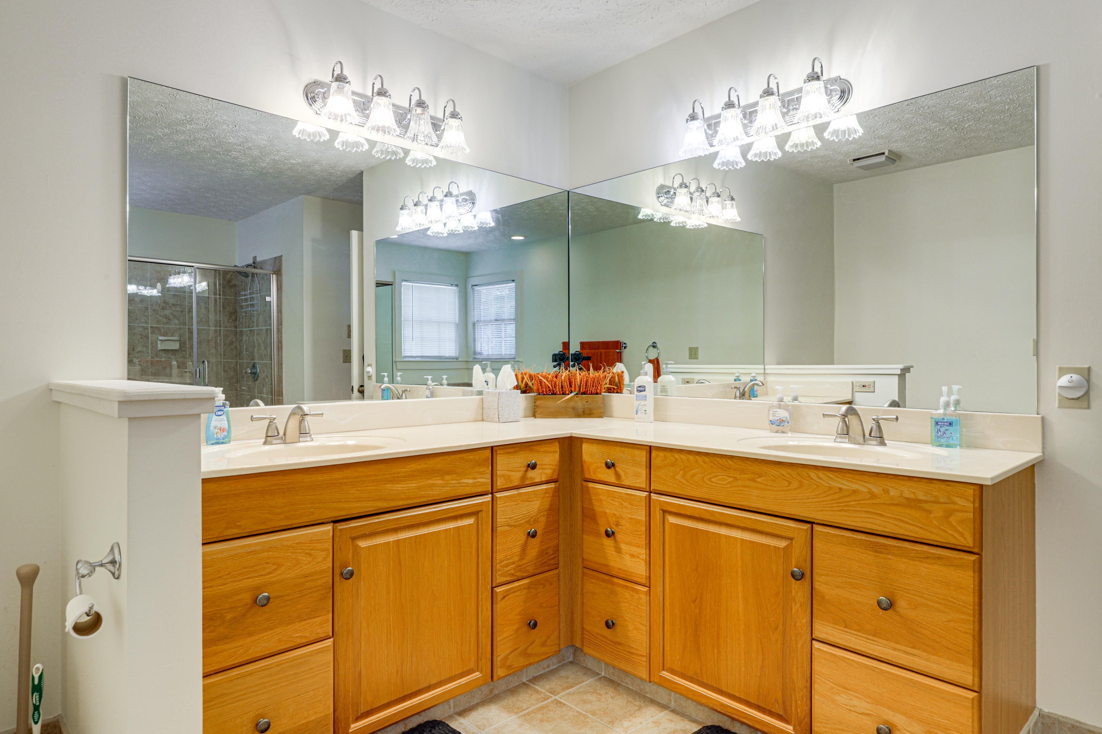 Full Bath | Main Level