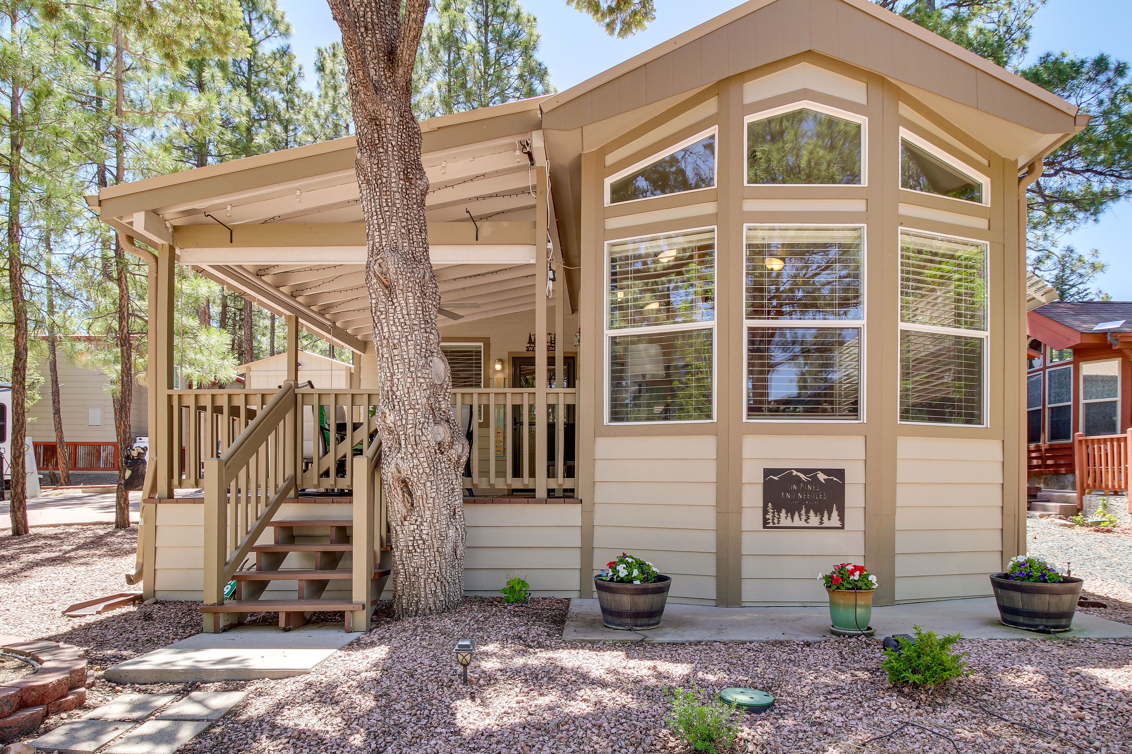 Exterior | Single-Story Cabin