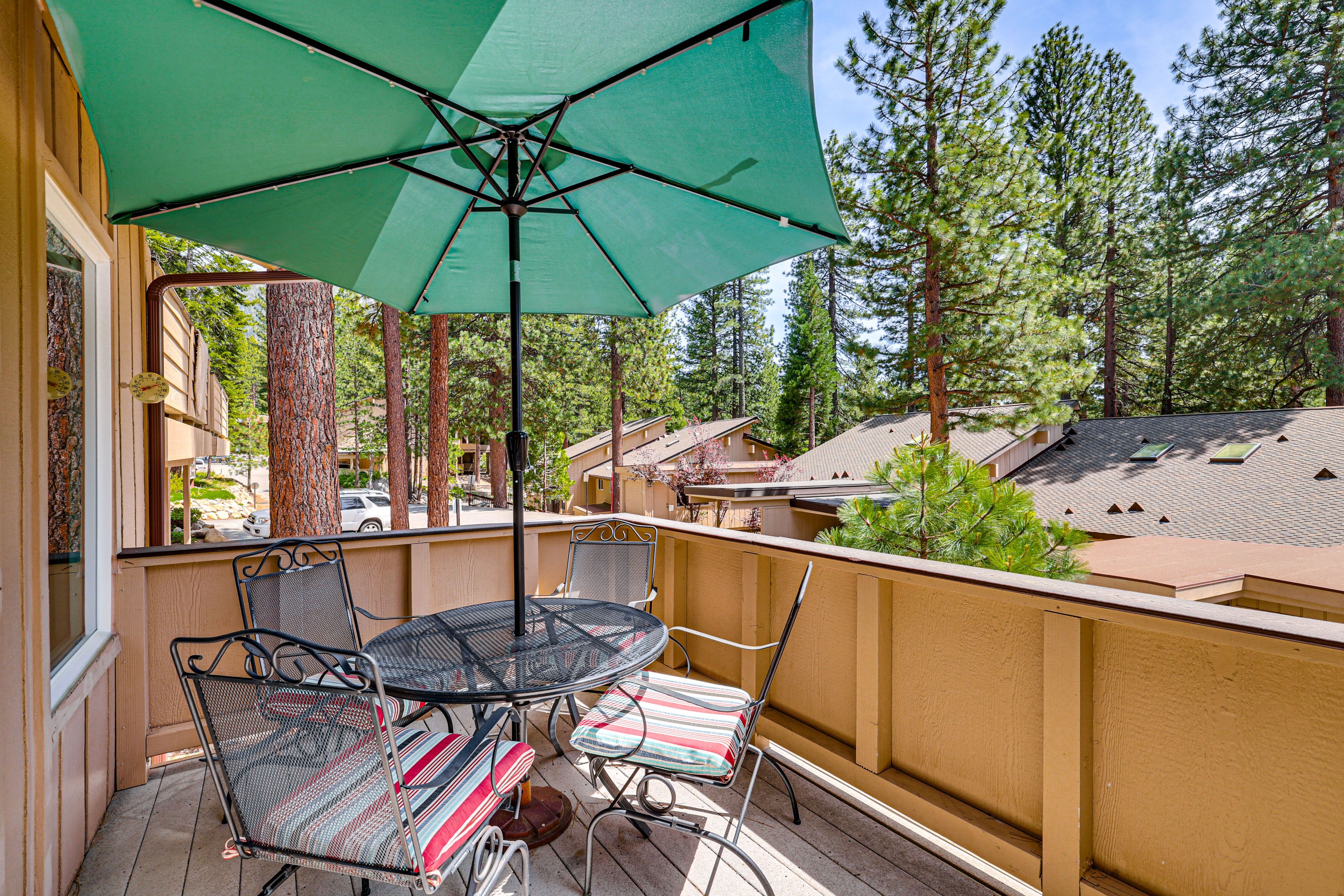 Private Deck