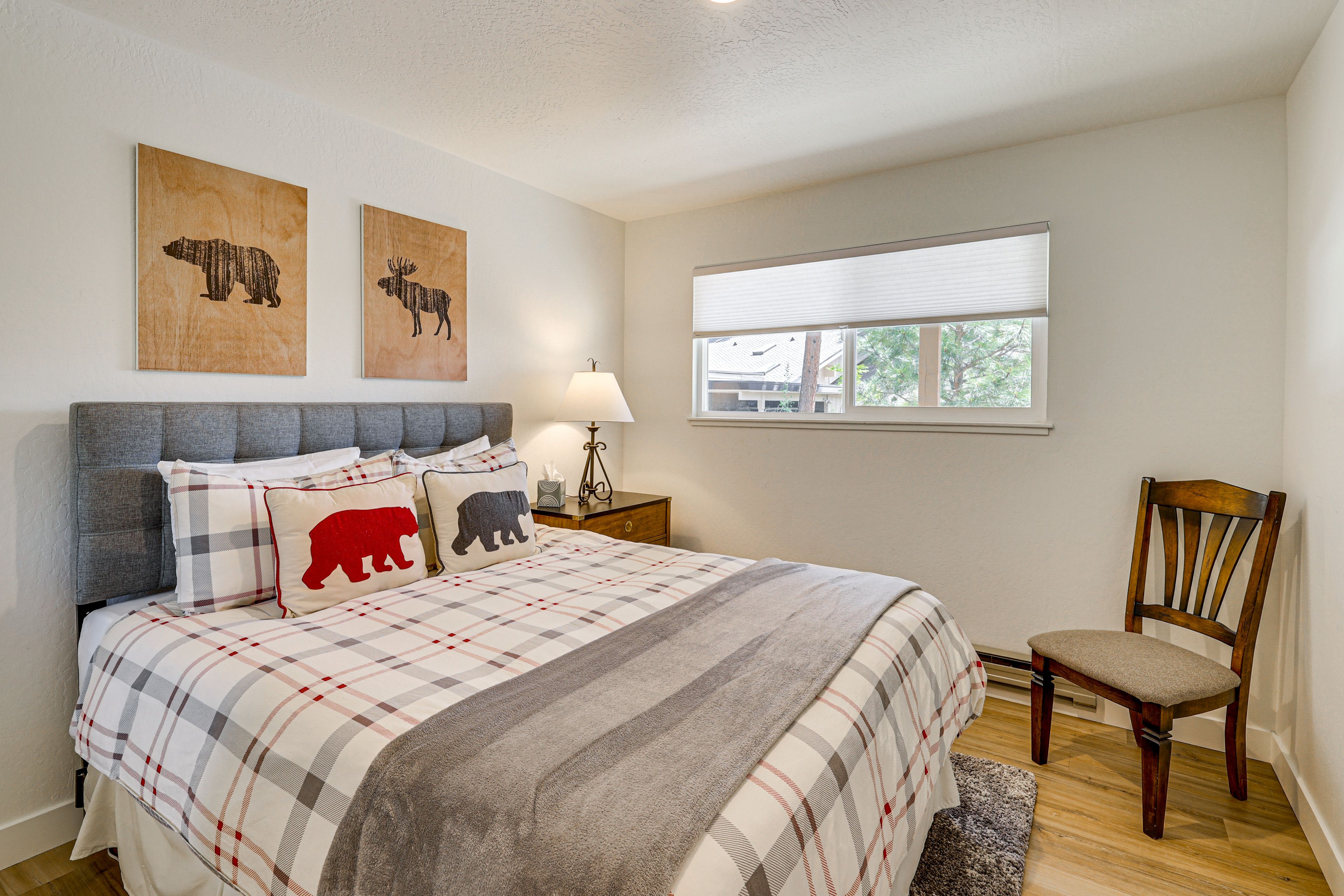 Bedroom 2 | Queen Bed | Basement Floor