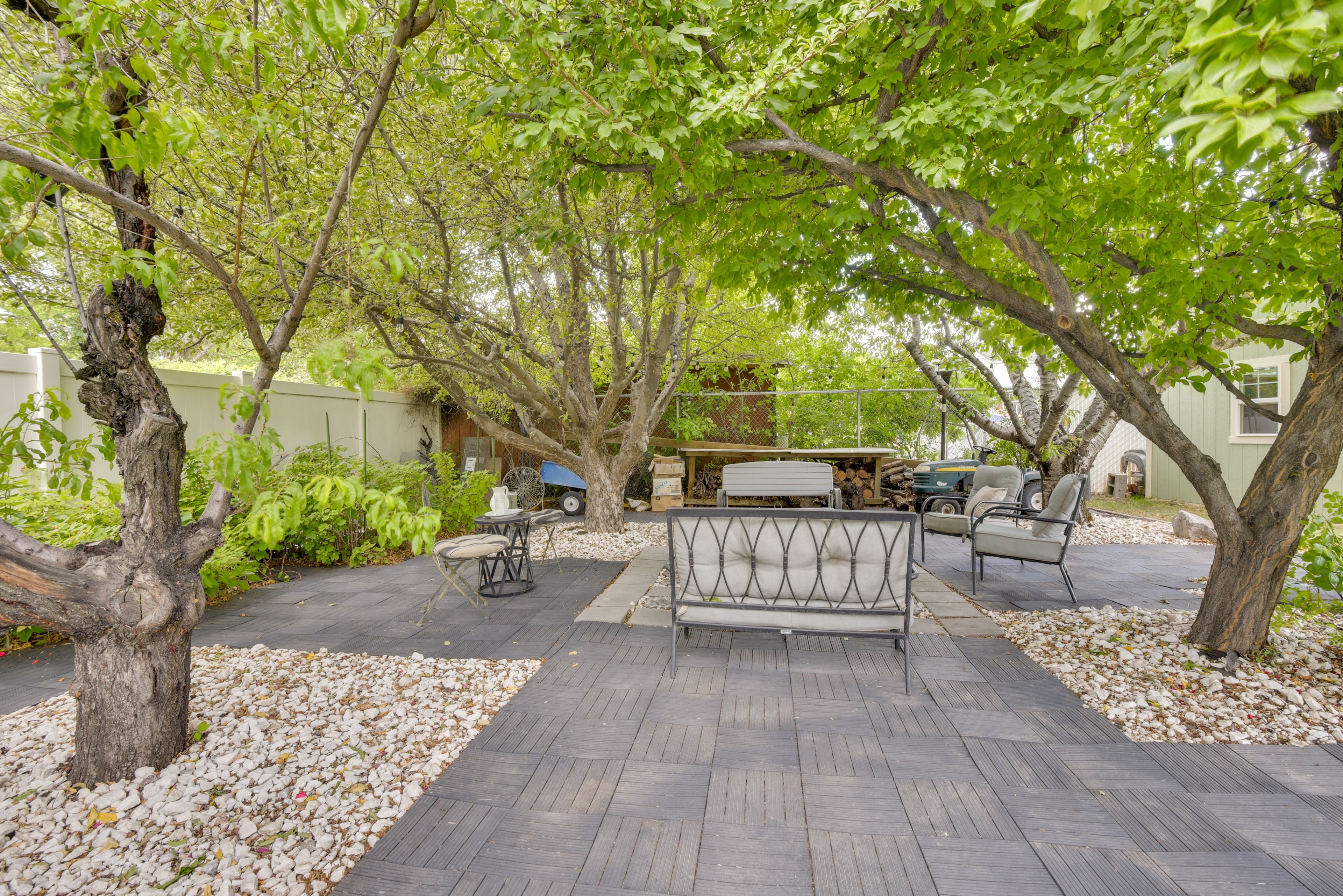 Shaded Patio | Fire Pit