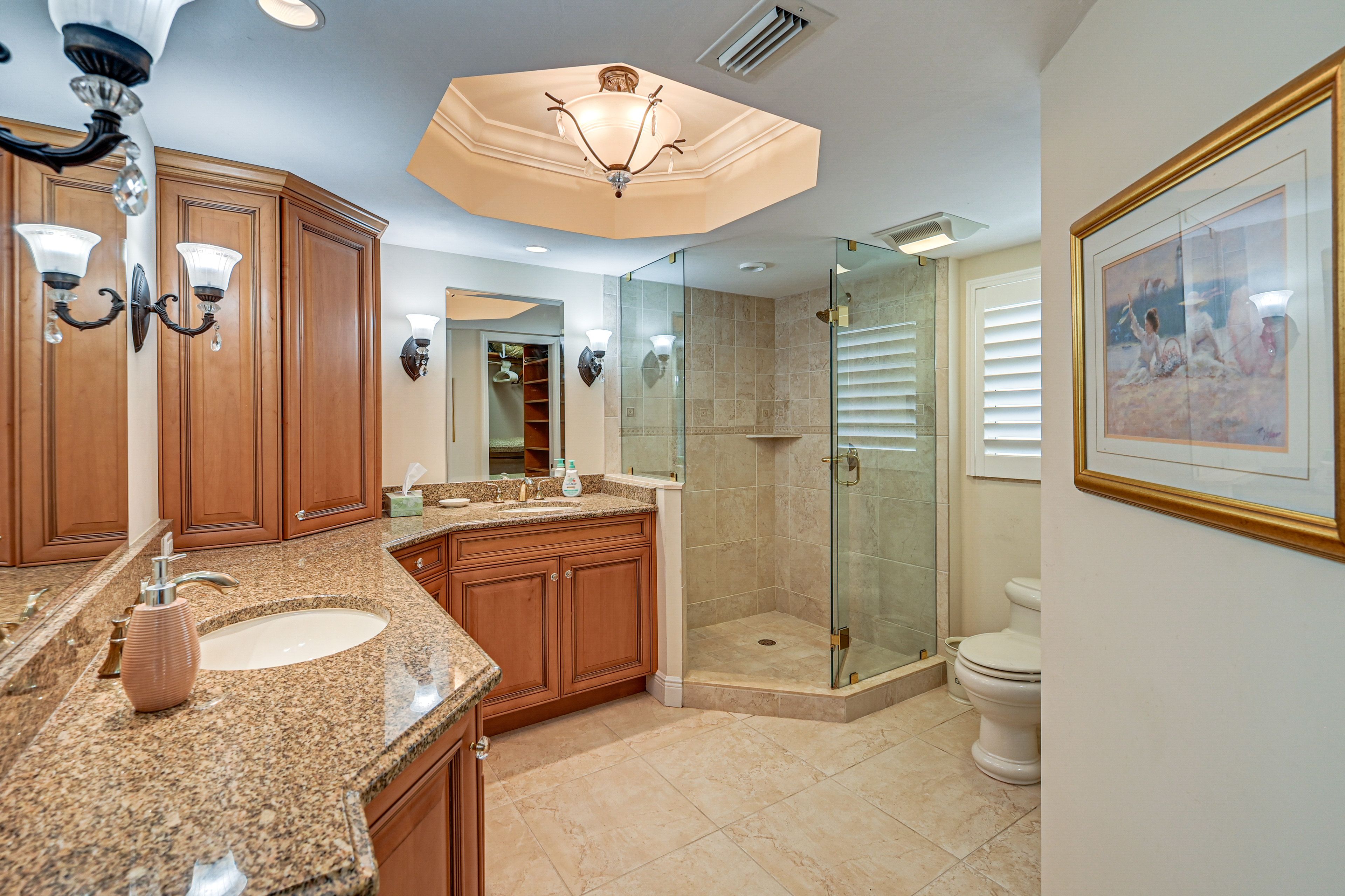 En-Suite Bathroom