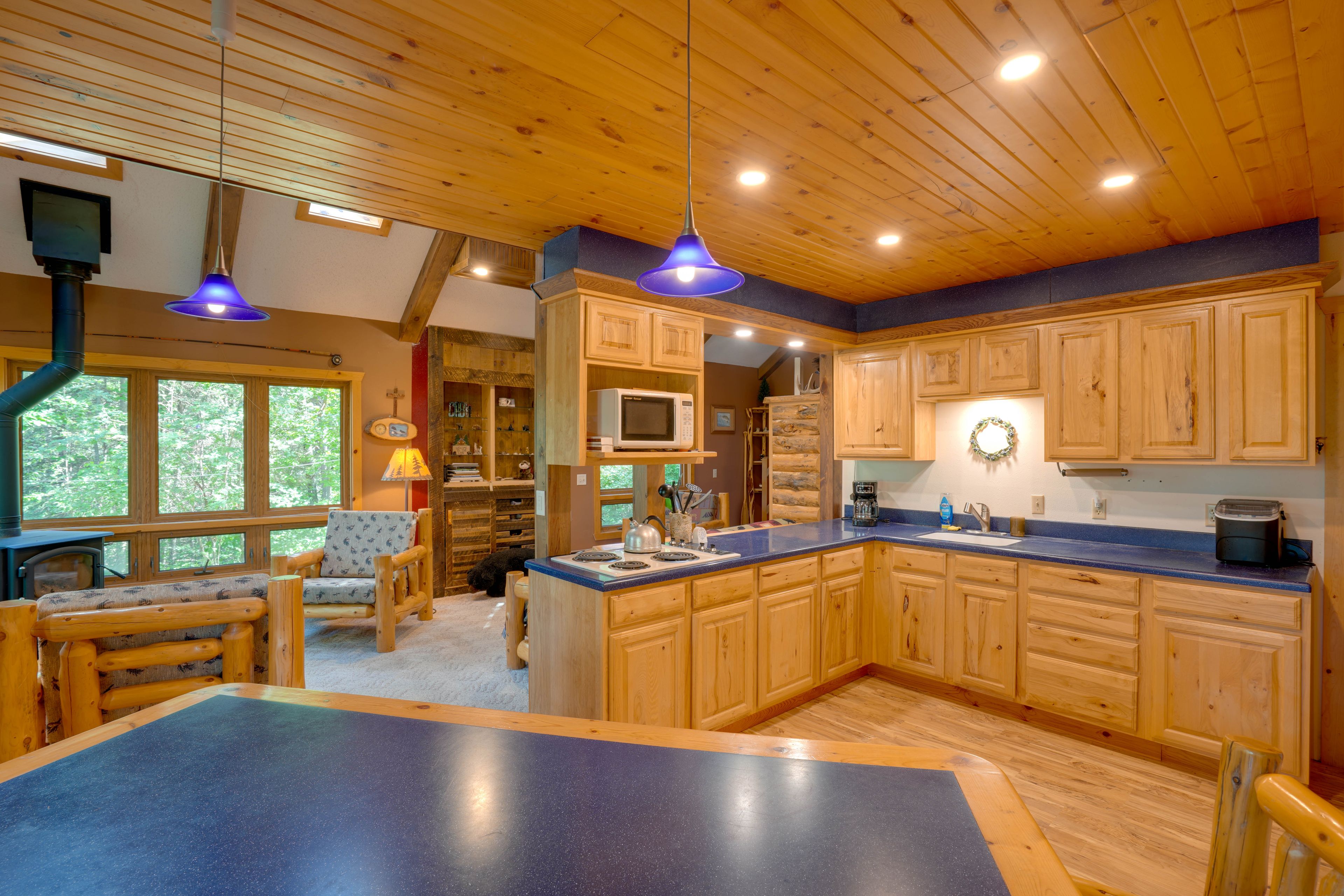 Kitchen & Dining Area | 1st Floor