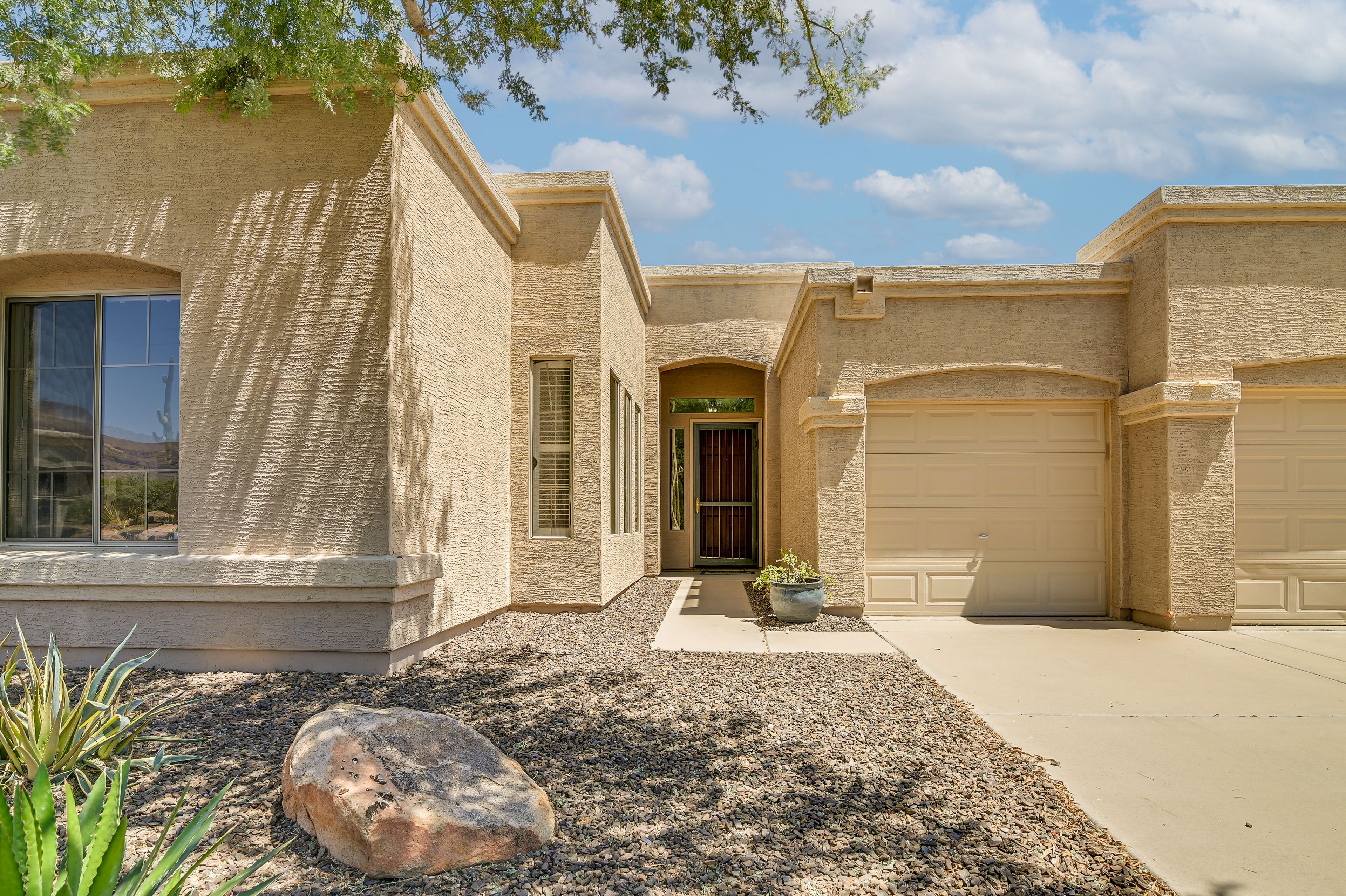 Front Exterior | Step-Free Access