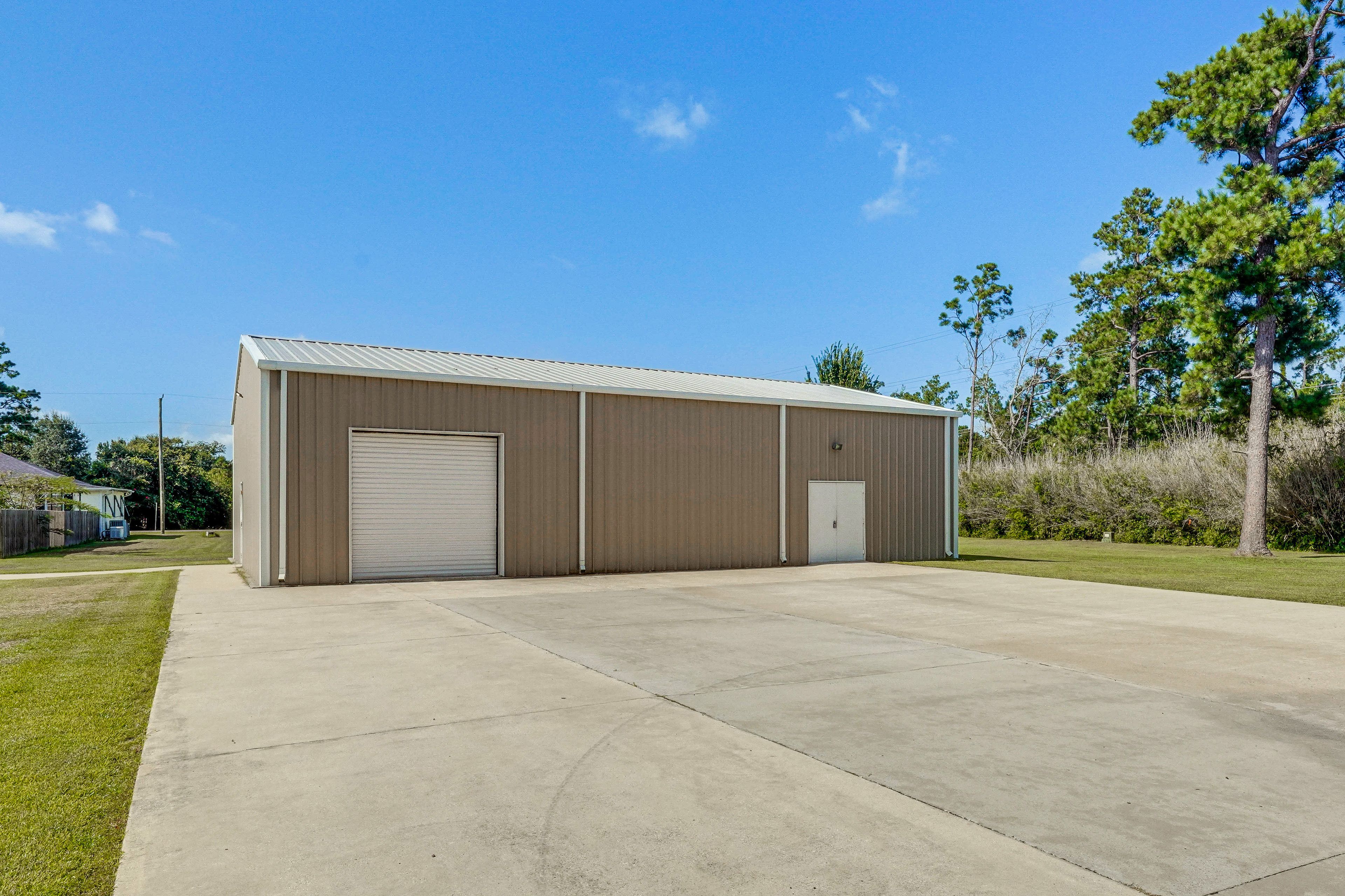 Parking | Back Driveway (2 Vehicles)