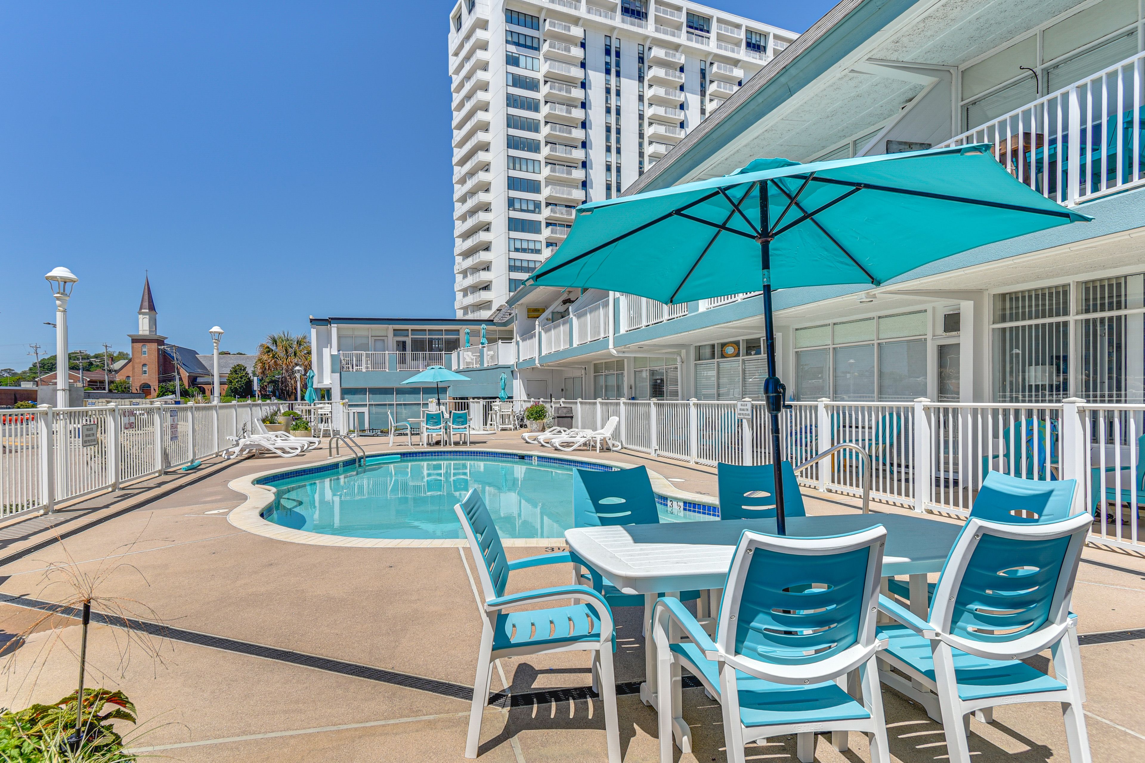 Oceans II Condominiums | Community Amenities