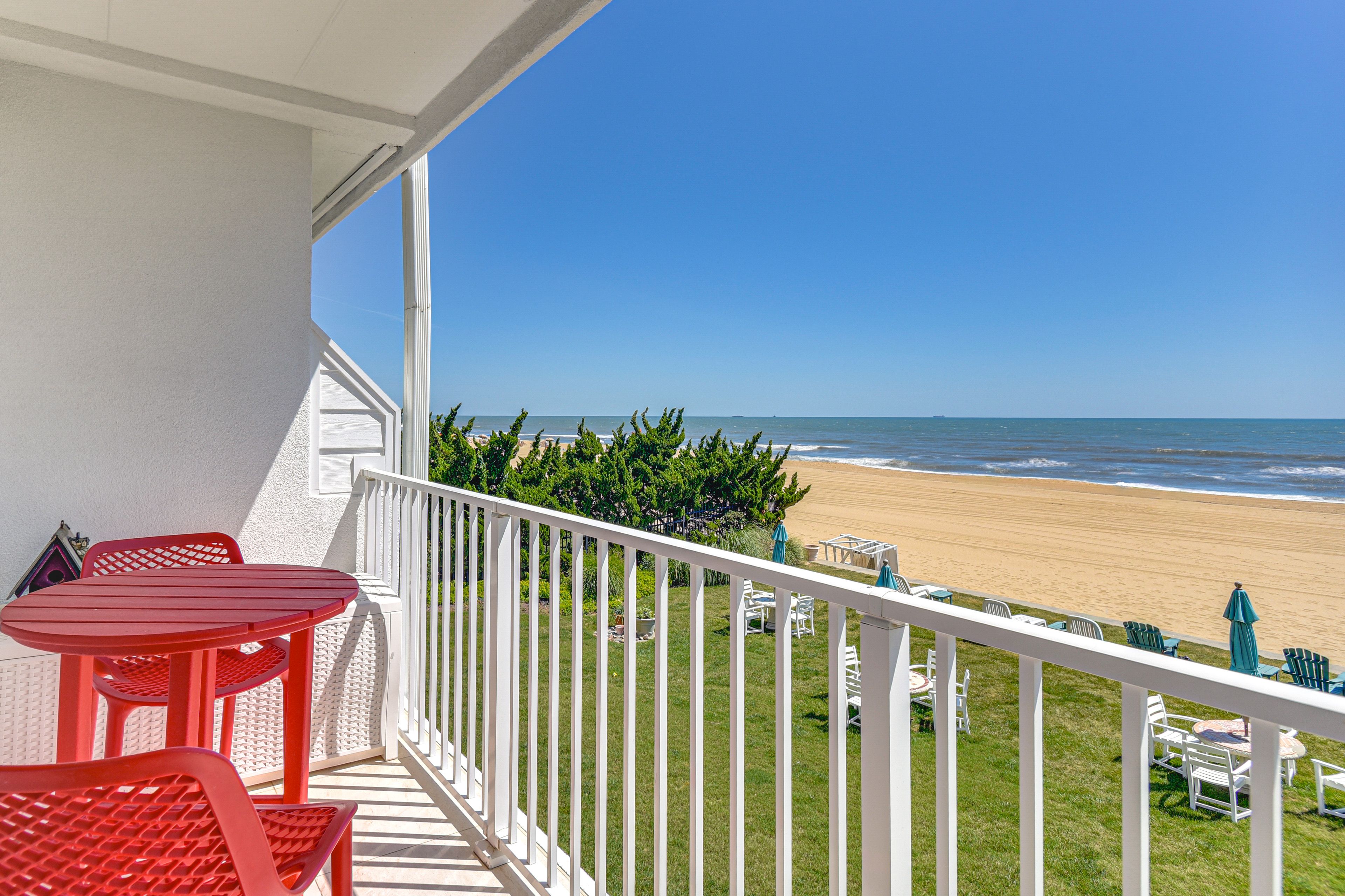 Virginia Beach Vacation Rental | Studio | 1BA | 300 Sq Ft