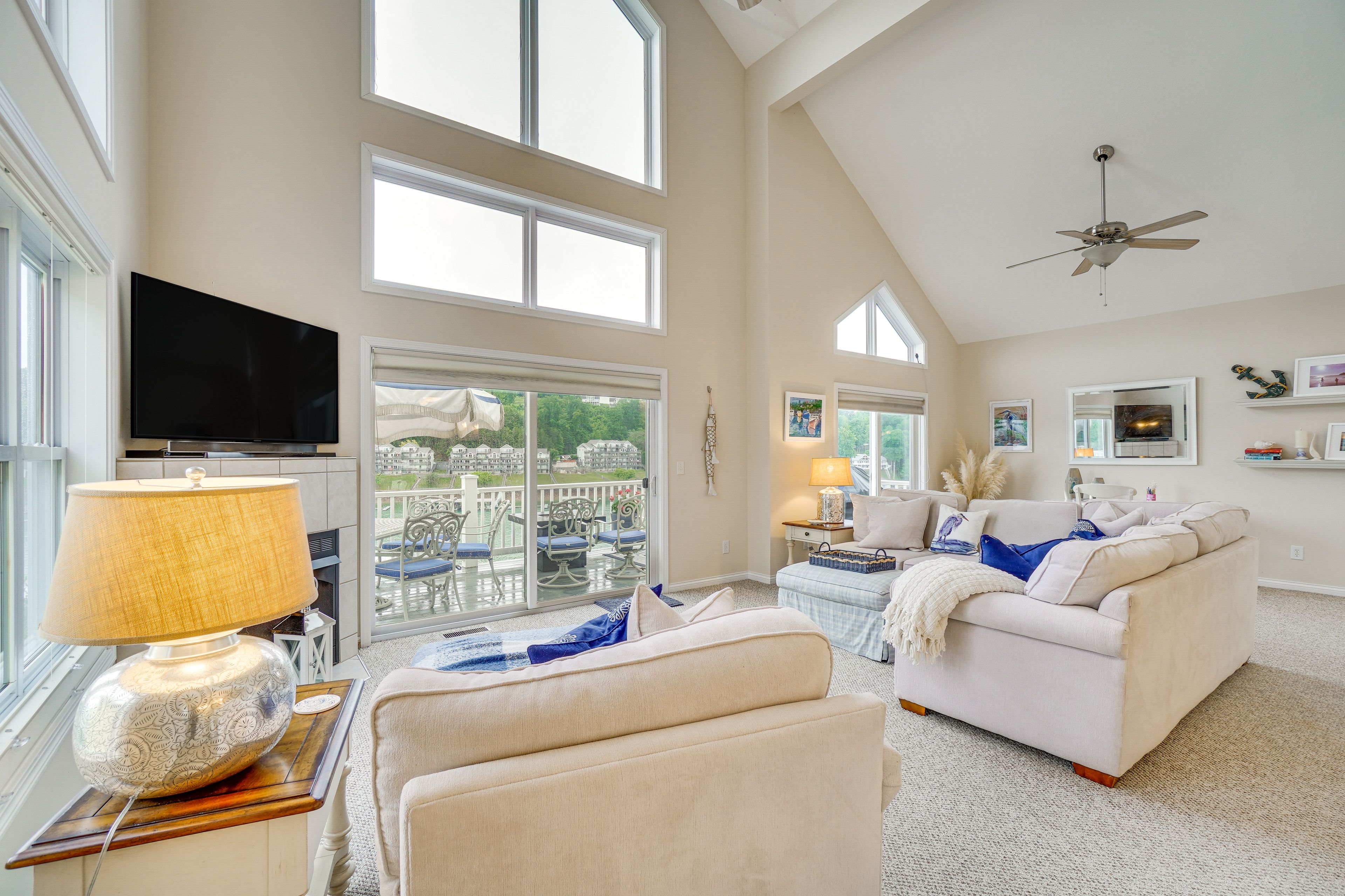 Living Room | Main Floor