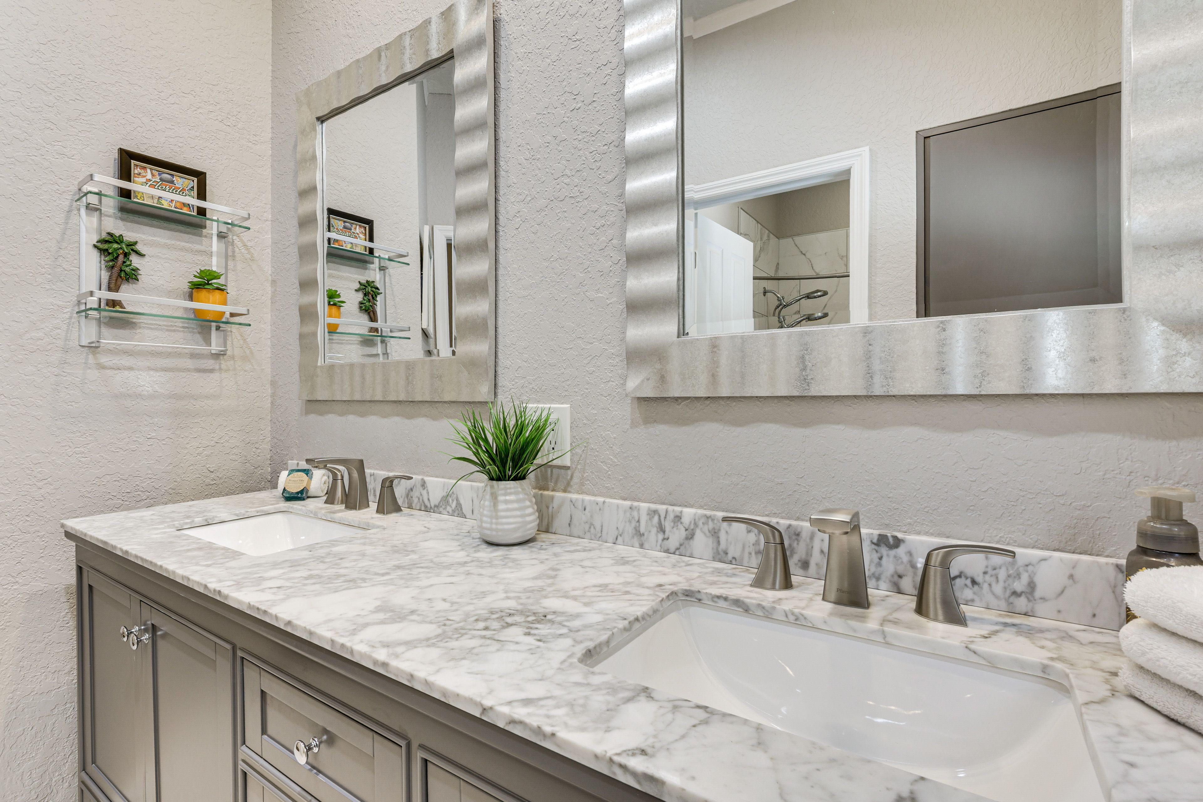 En-Suite Bathroom