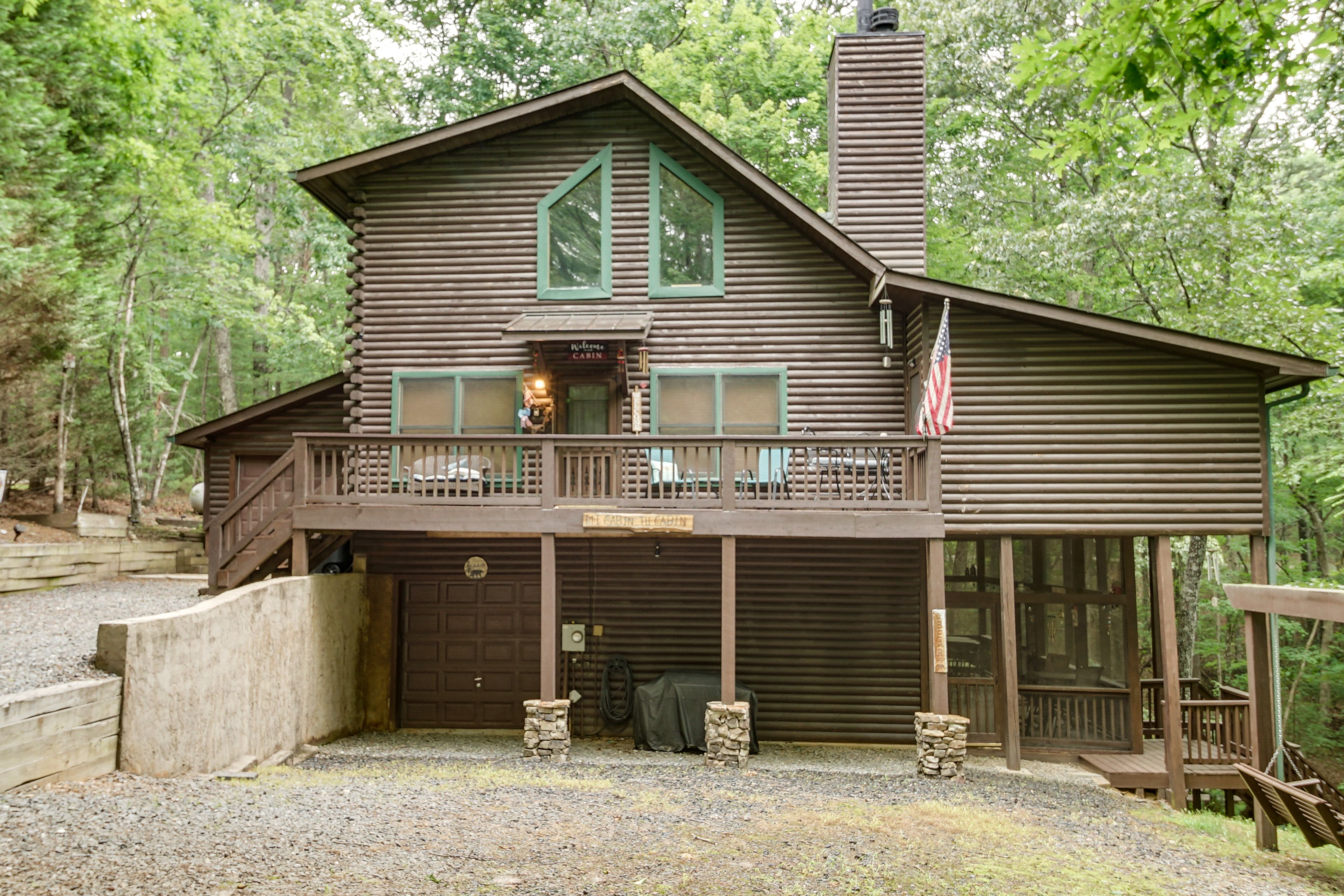 Blue Ridge Vacation Rental | 4BR | 3.5BA | 2,595 Sq Ft