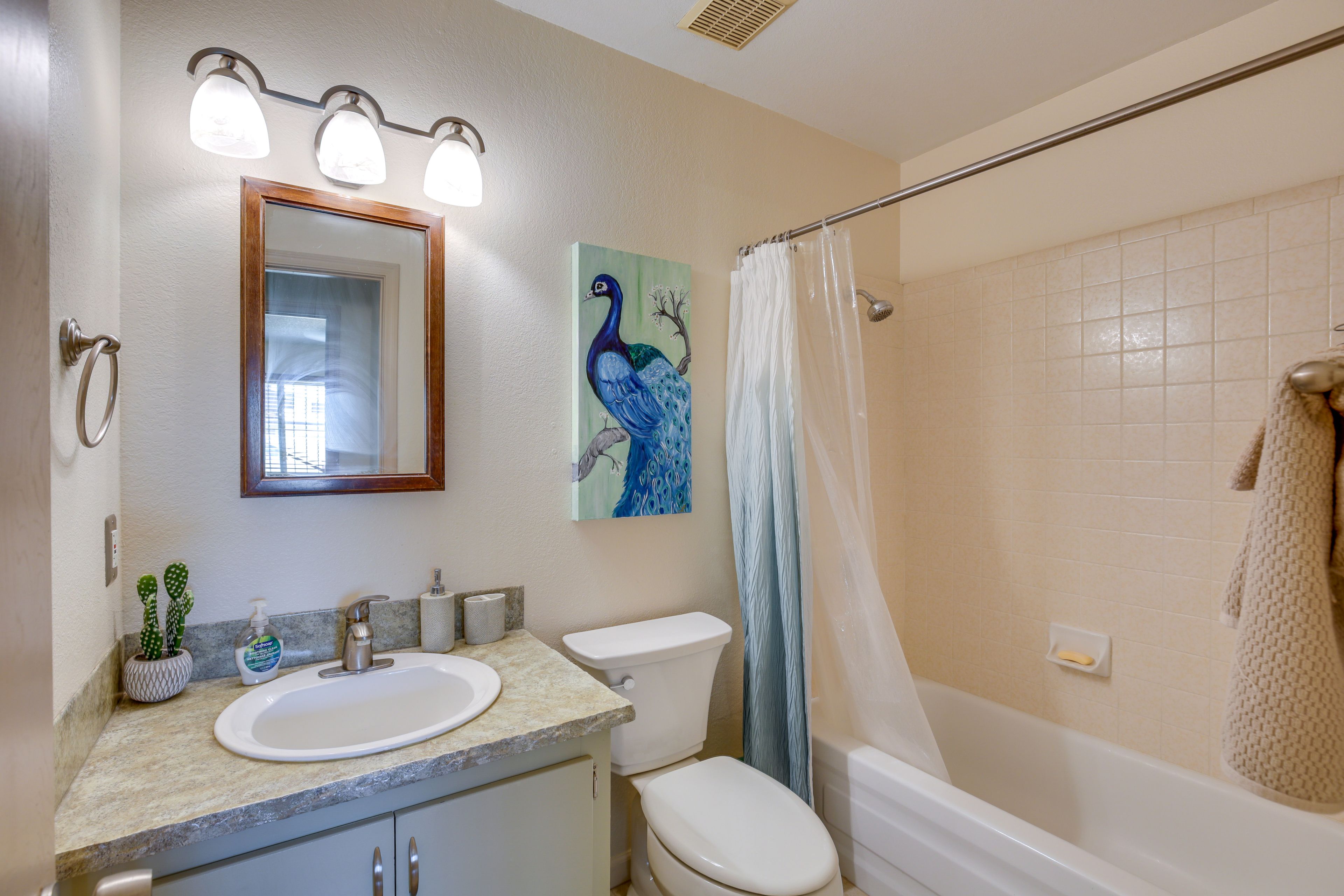 Full Bathroom