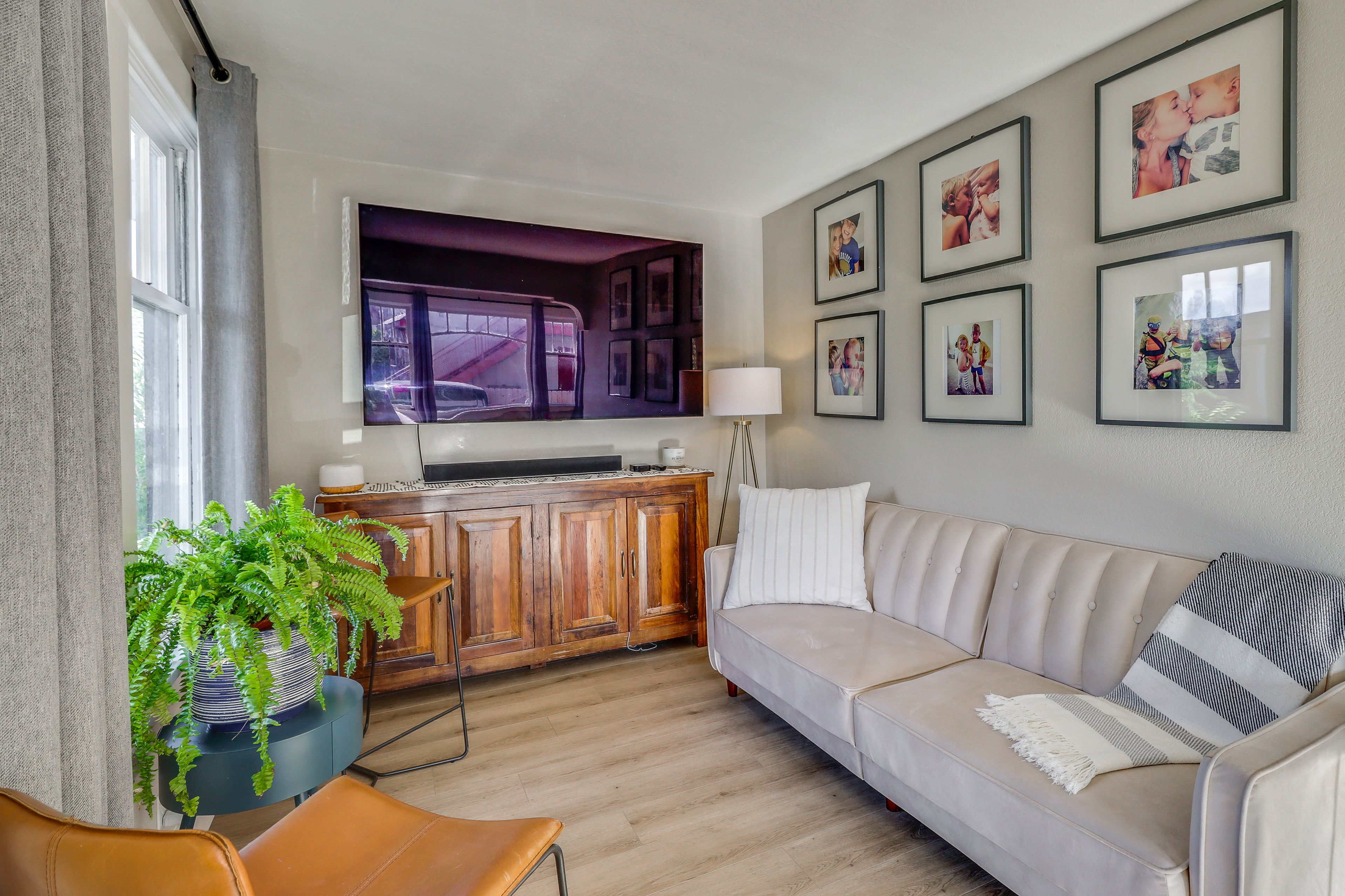 Living Room | Main Level