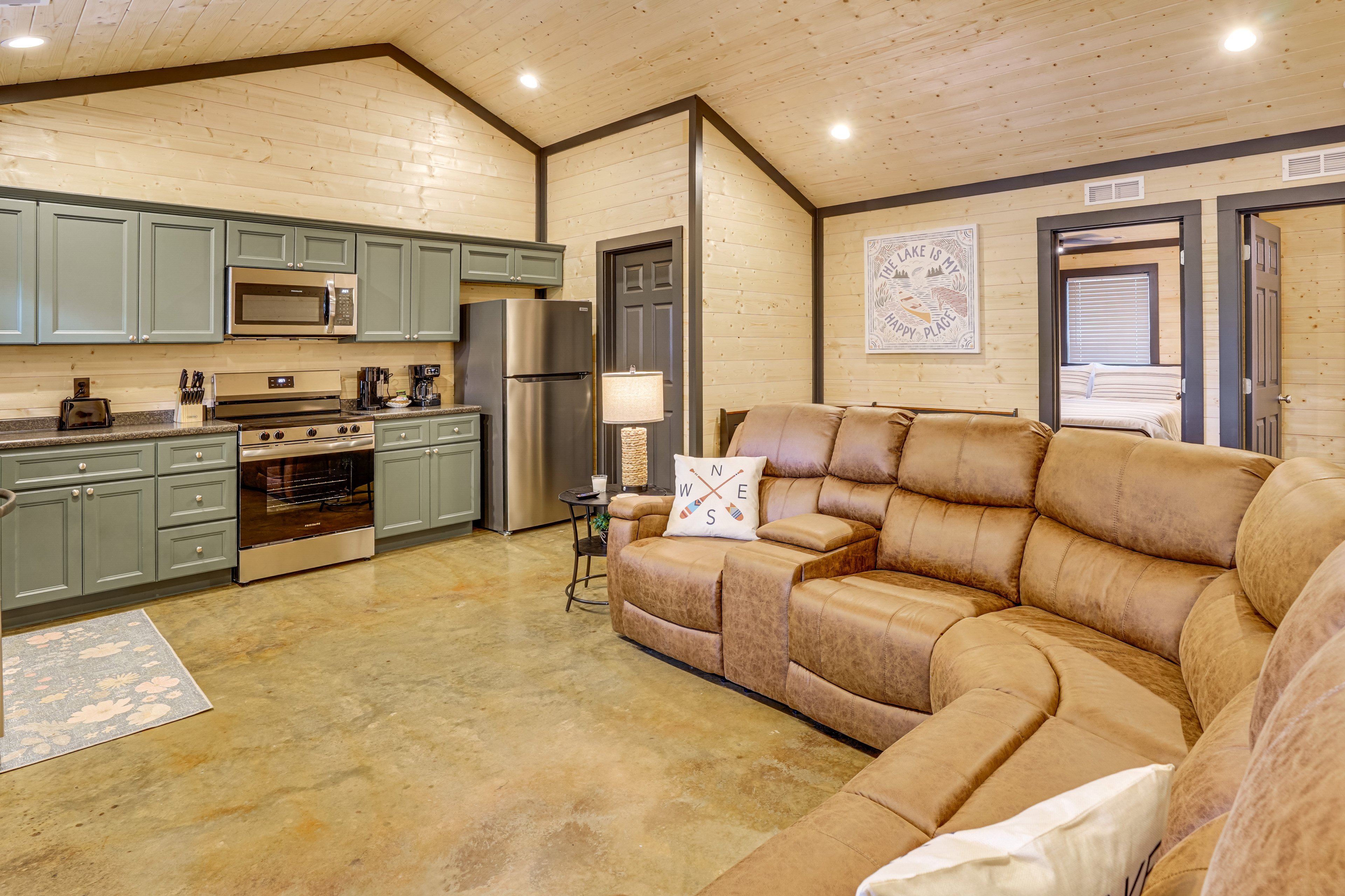 Interior | Open Floor Plan | Free WiFi | Single-Story Home