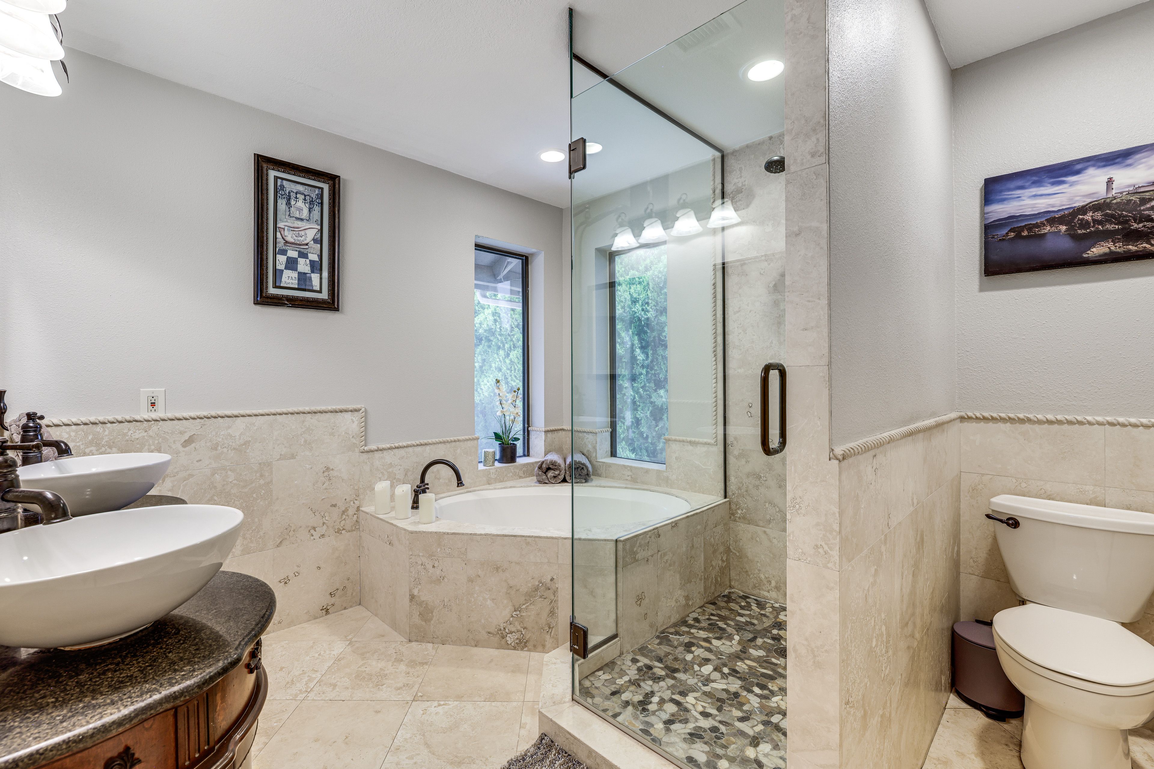 Full Bathroom