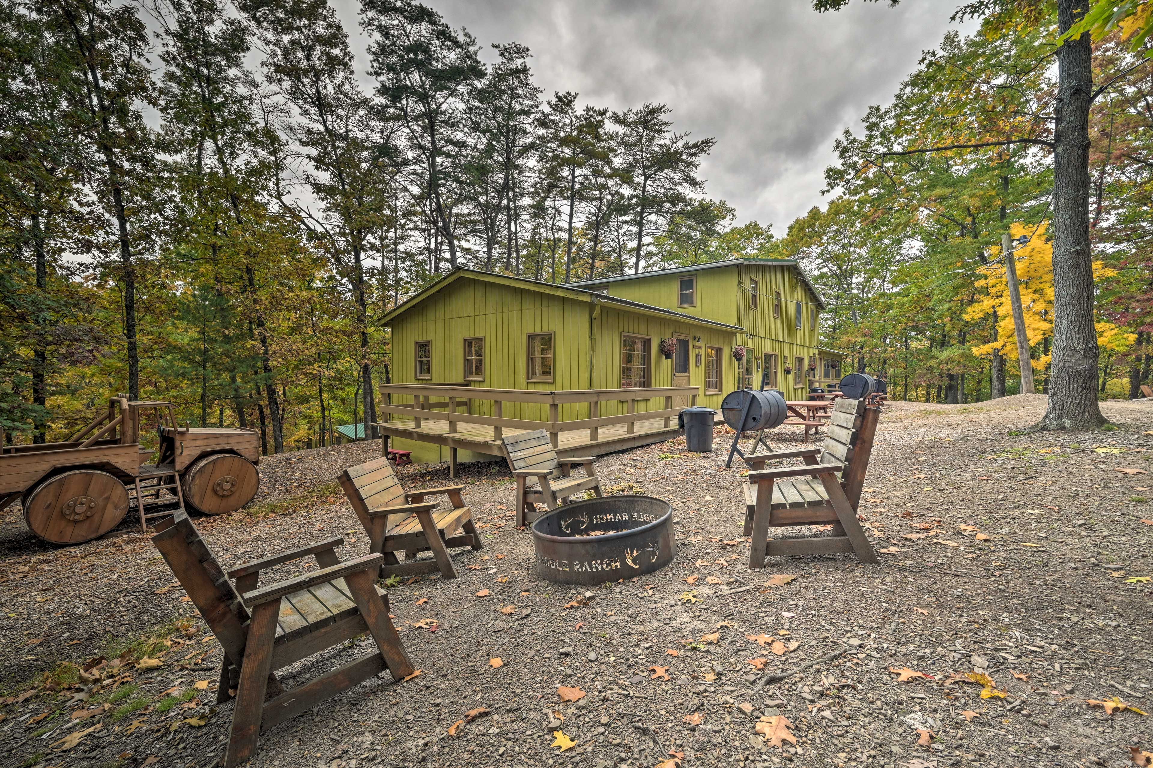 Urban Saddle Ranch | Shared Fire Pit