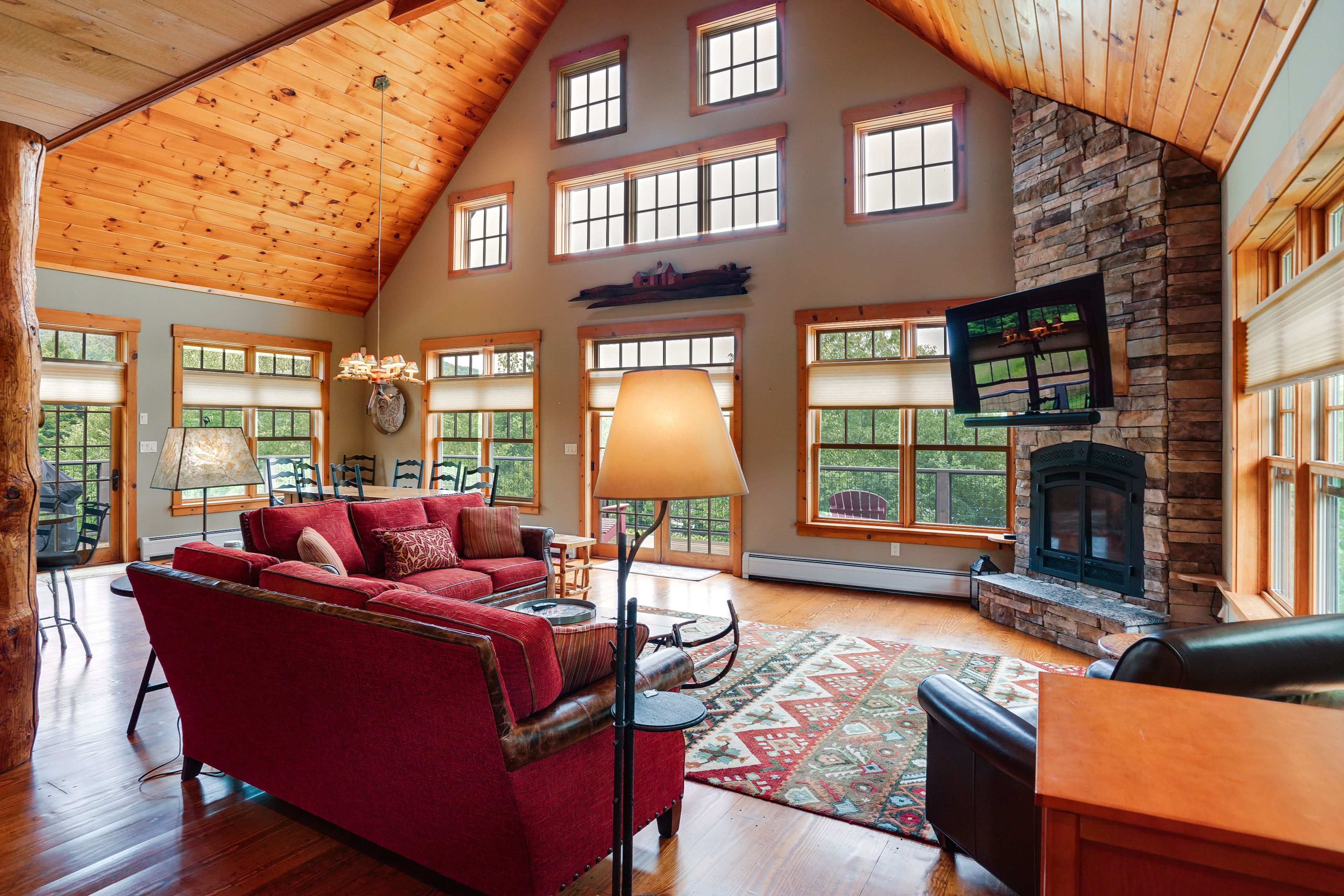 Living Room | Main Level