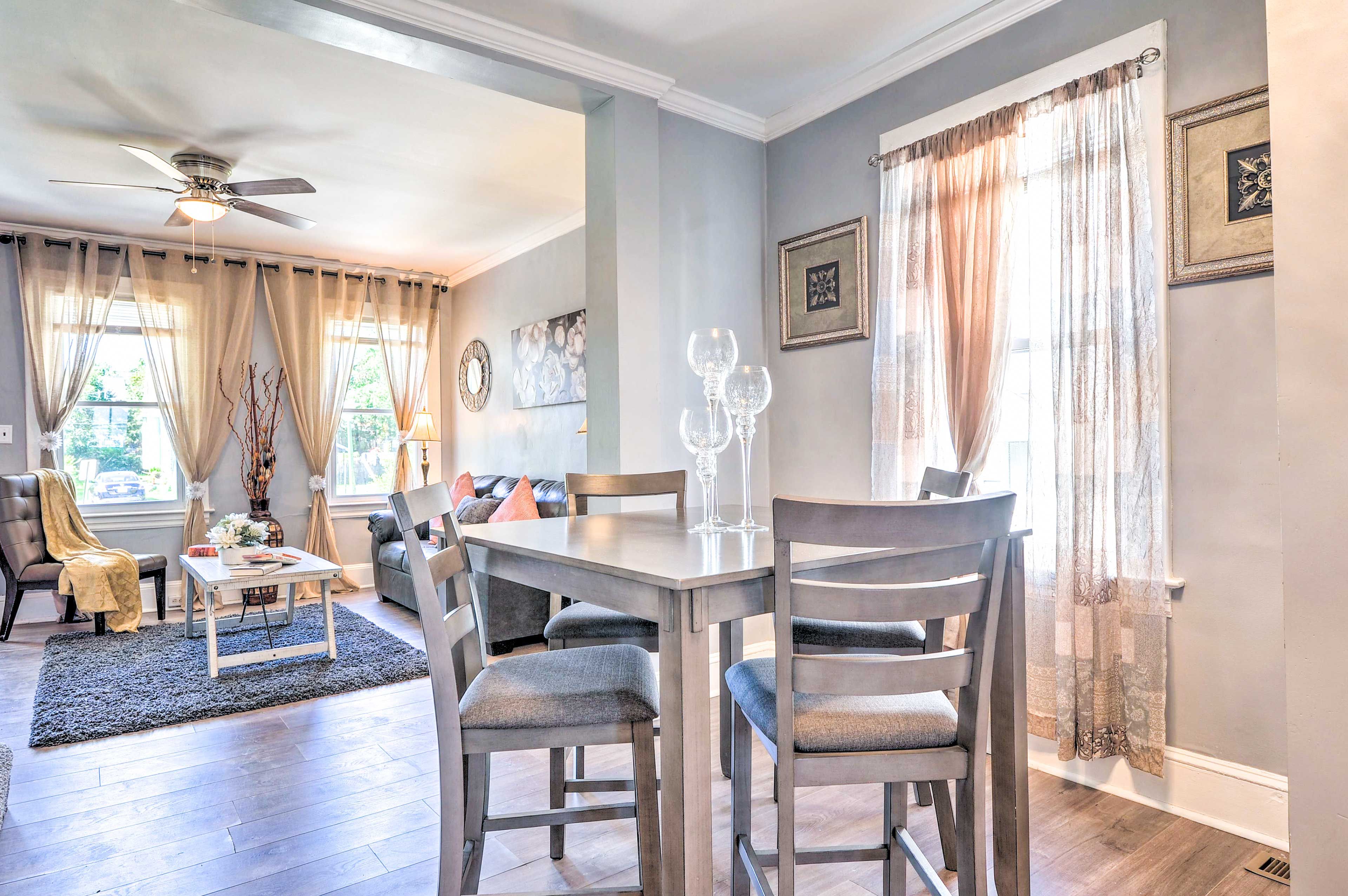 Dining Area | Dishes & Flatware Provided | 1st Floor