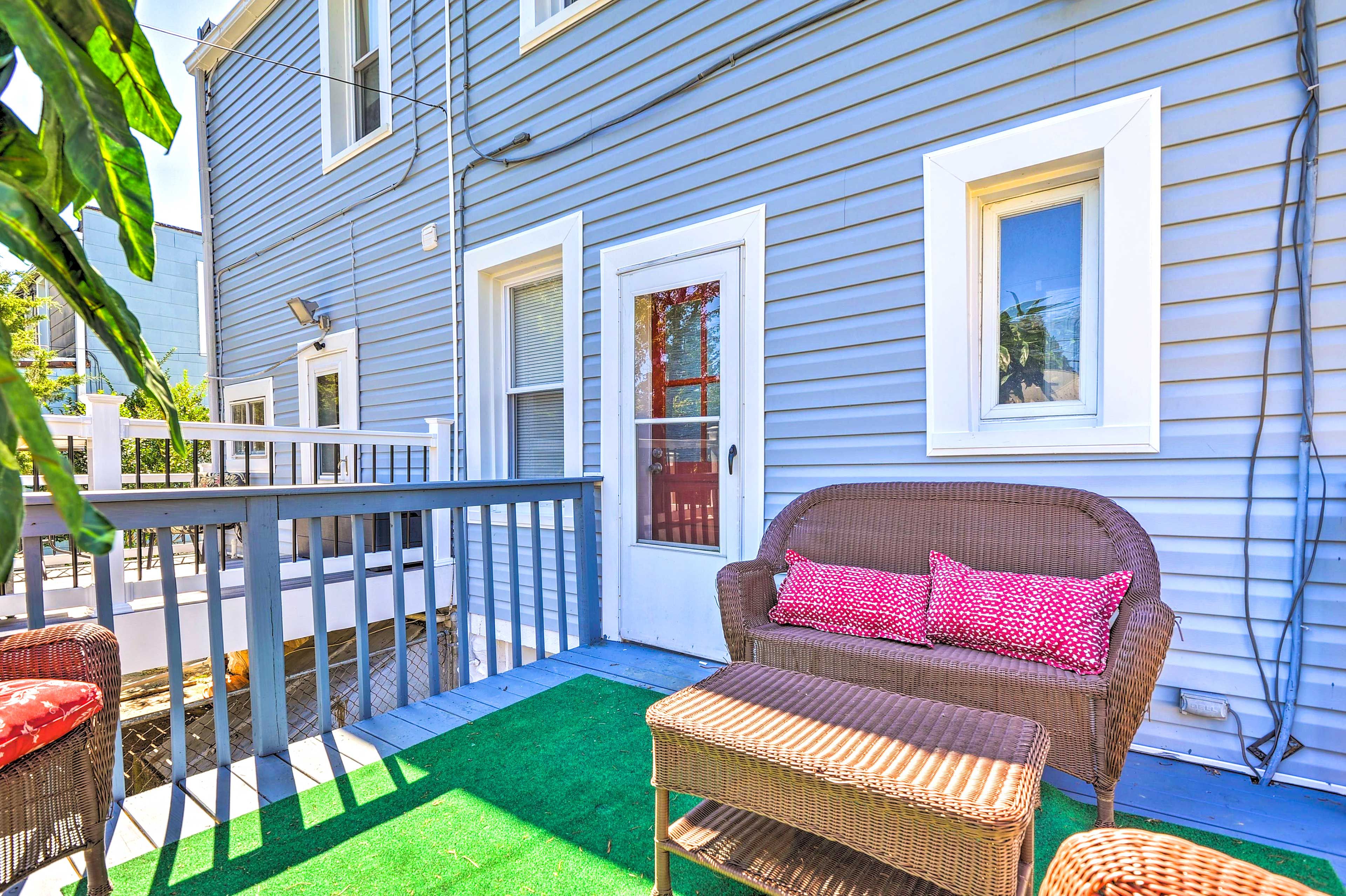 Furnished Deck