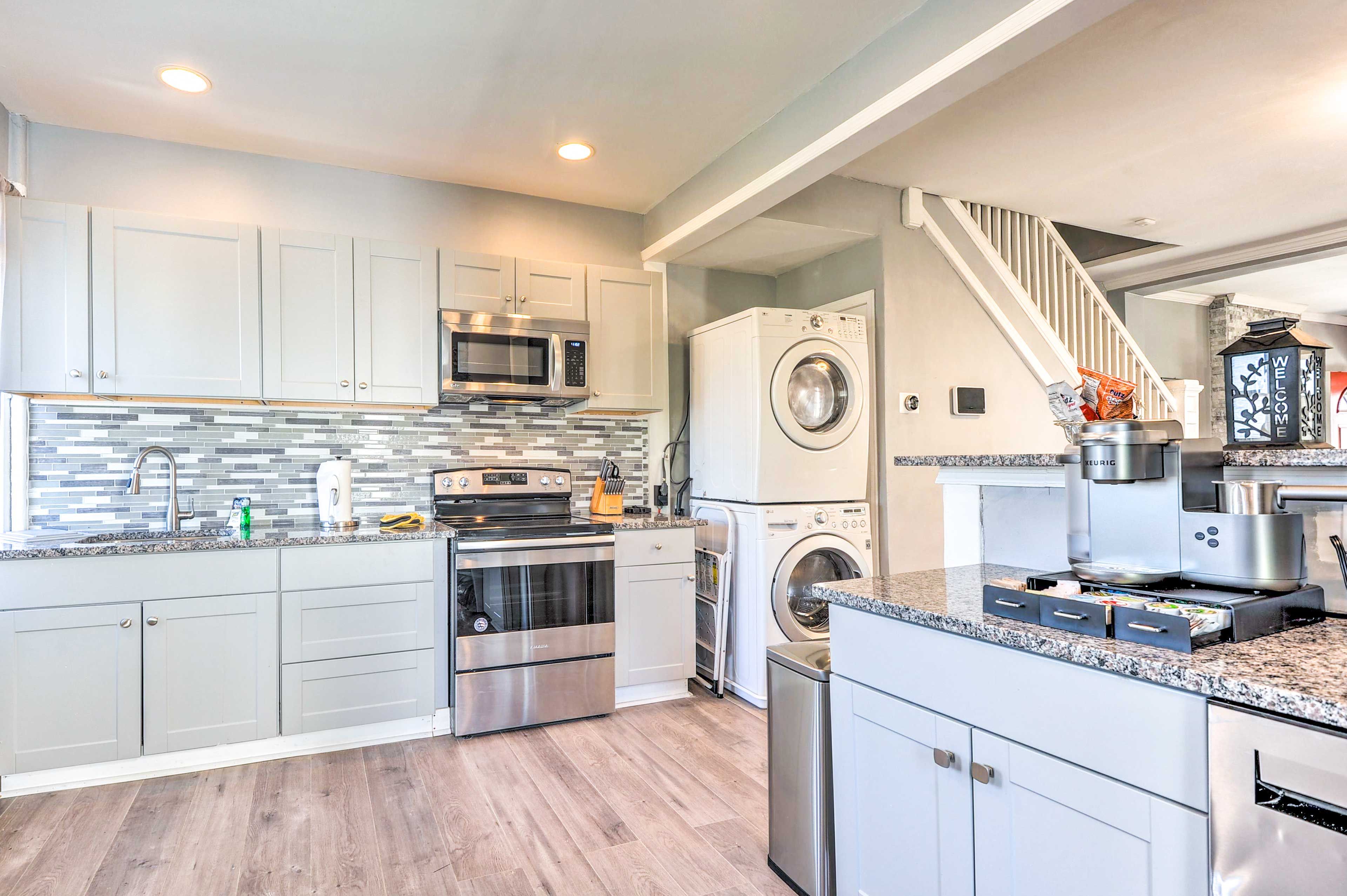 Kitchen | Cooking Basics | Washer & Dryer | 1st Floor