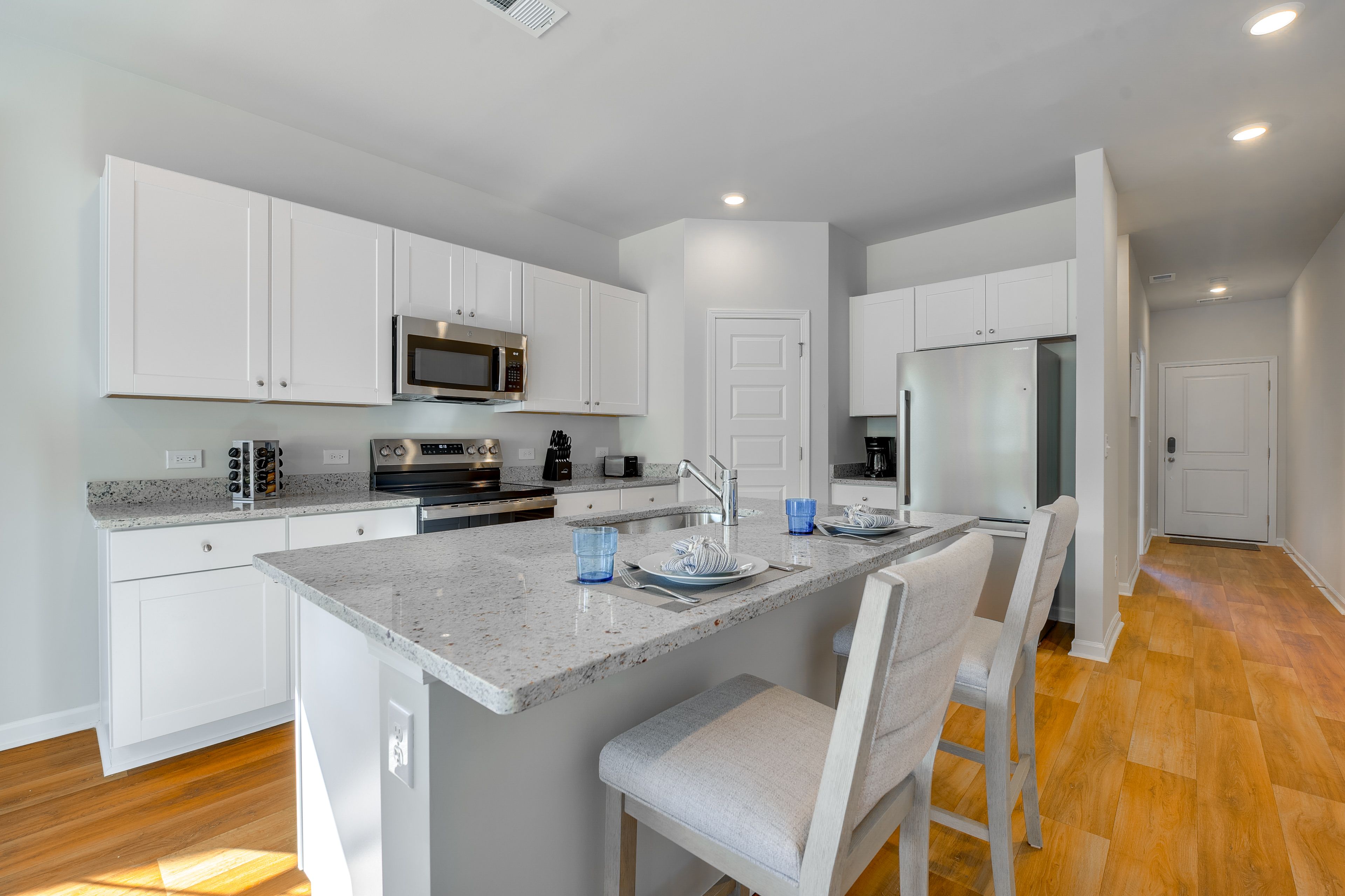 Kitchen (Unit B) | 1st Floor