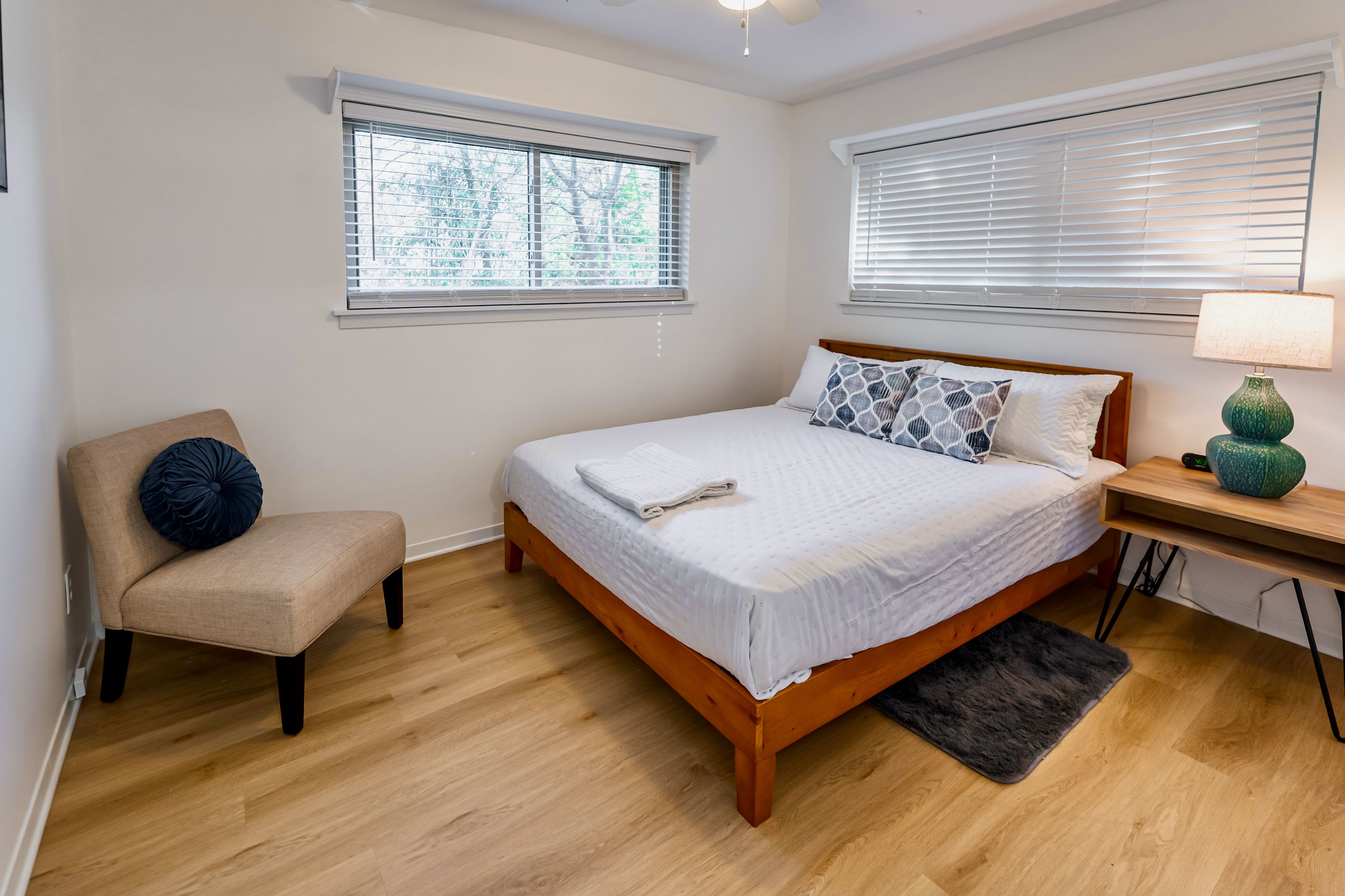 Unit B | Bedroom 2 | Queen Bed