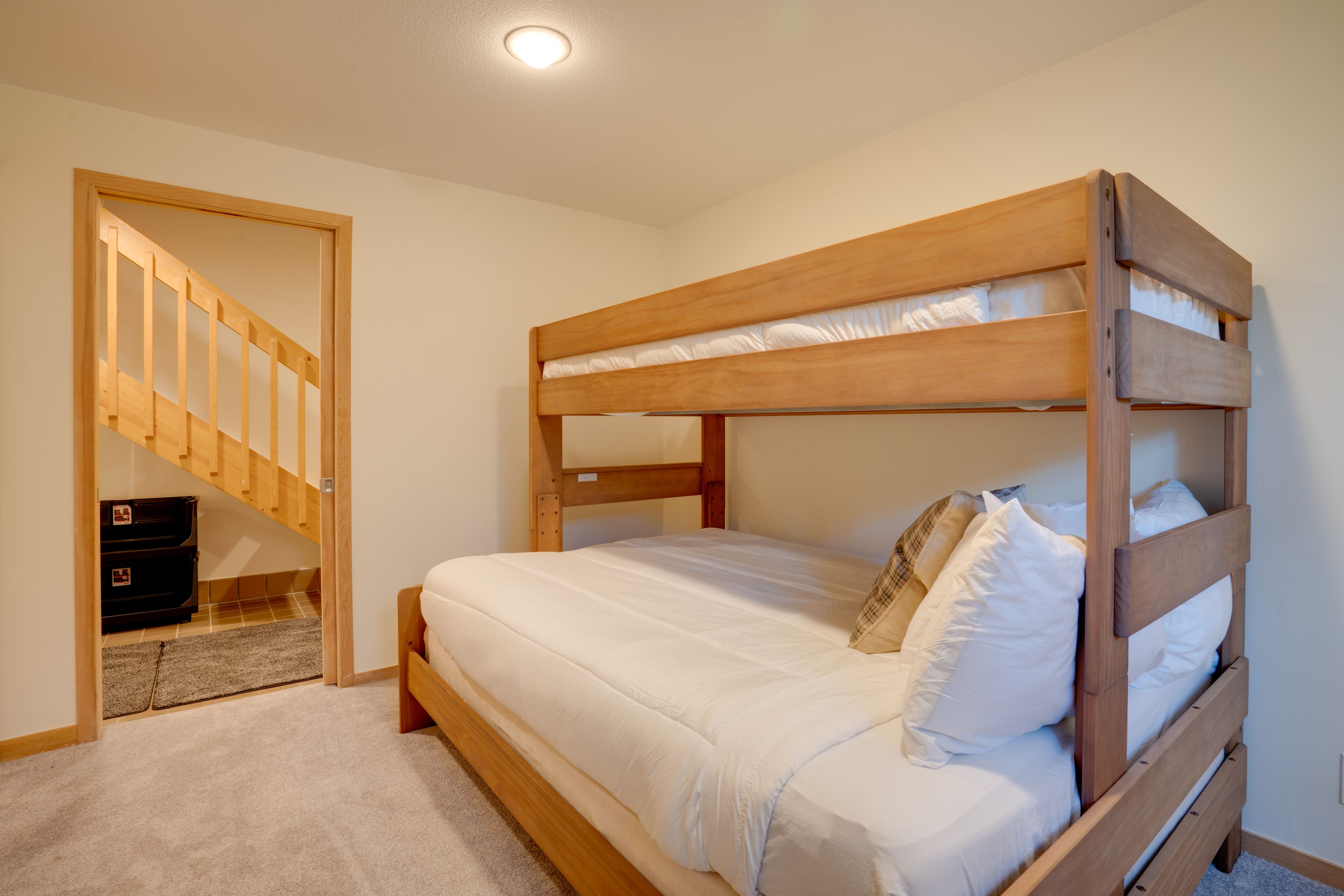 Bedroom 3 | Twin/Queen Bunk Bed | Lower Level