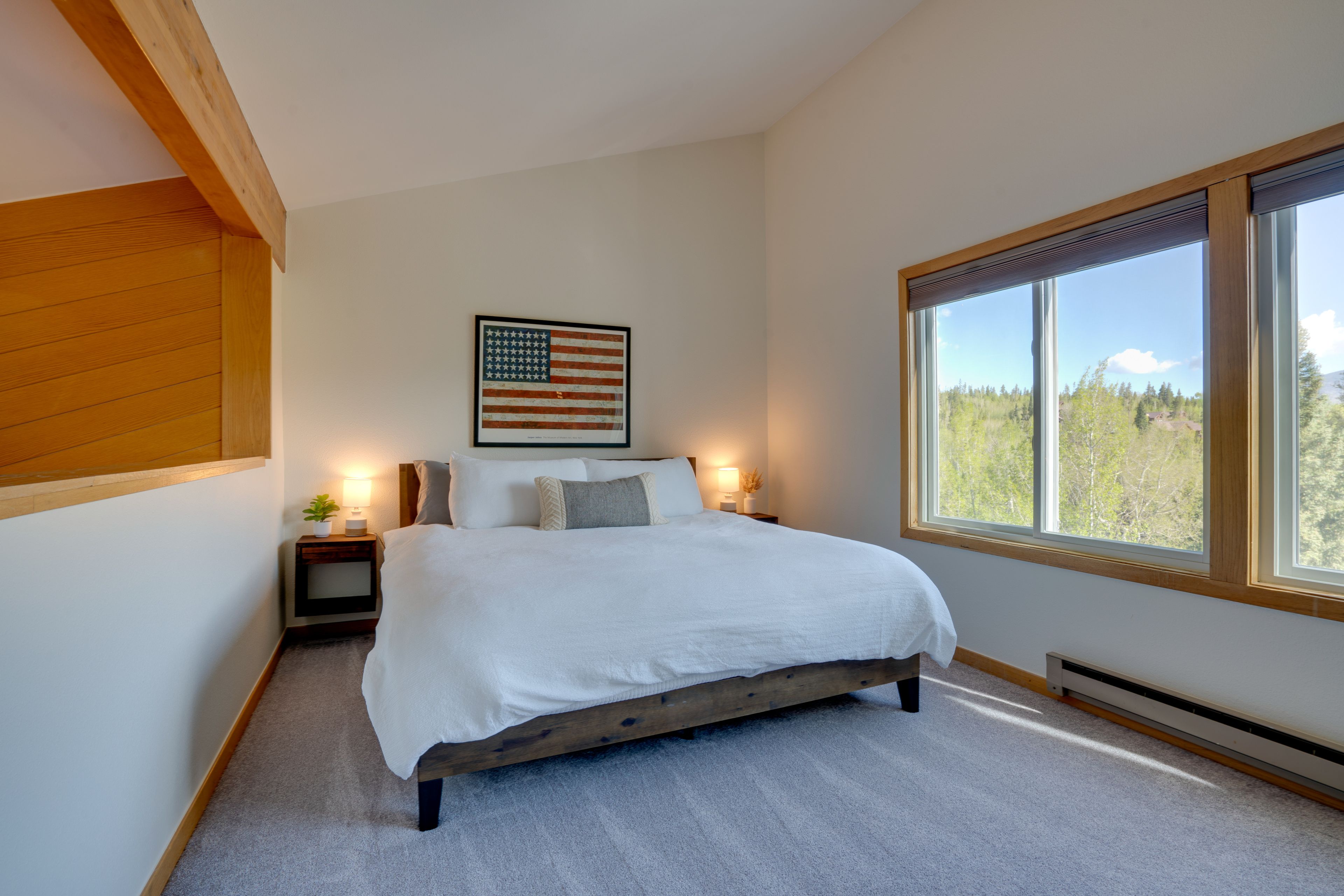 Loft | King Bed