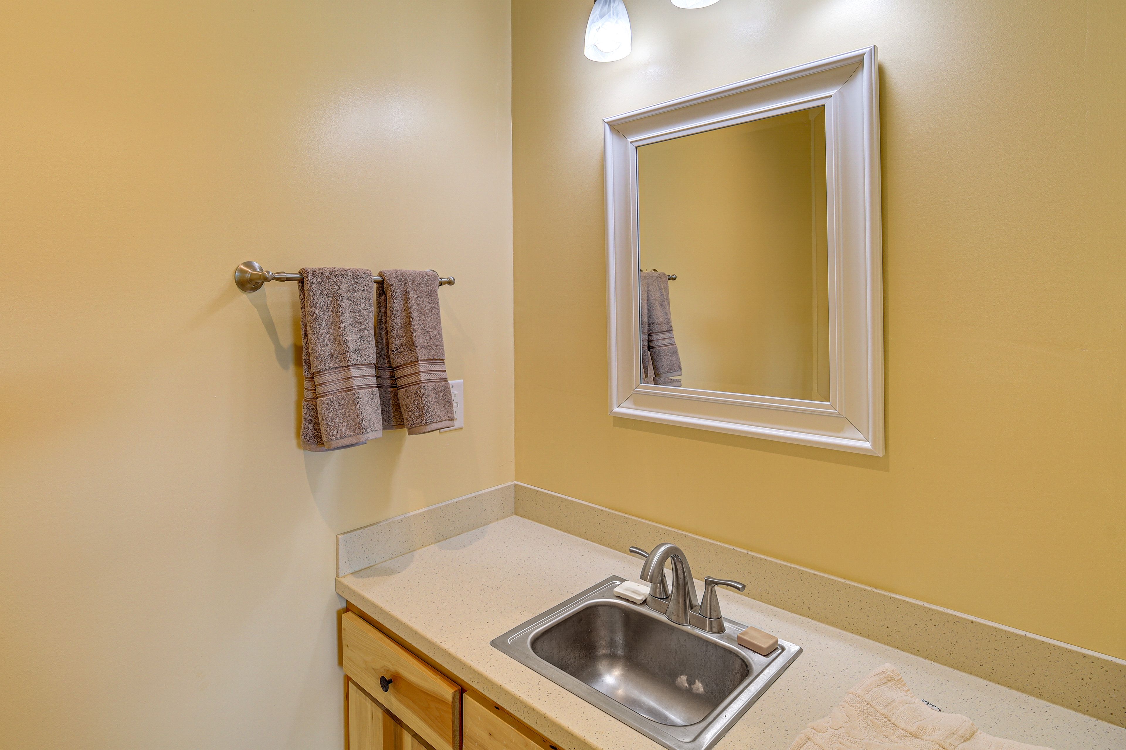 Half Bathroom | 1st Floor
