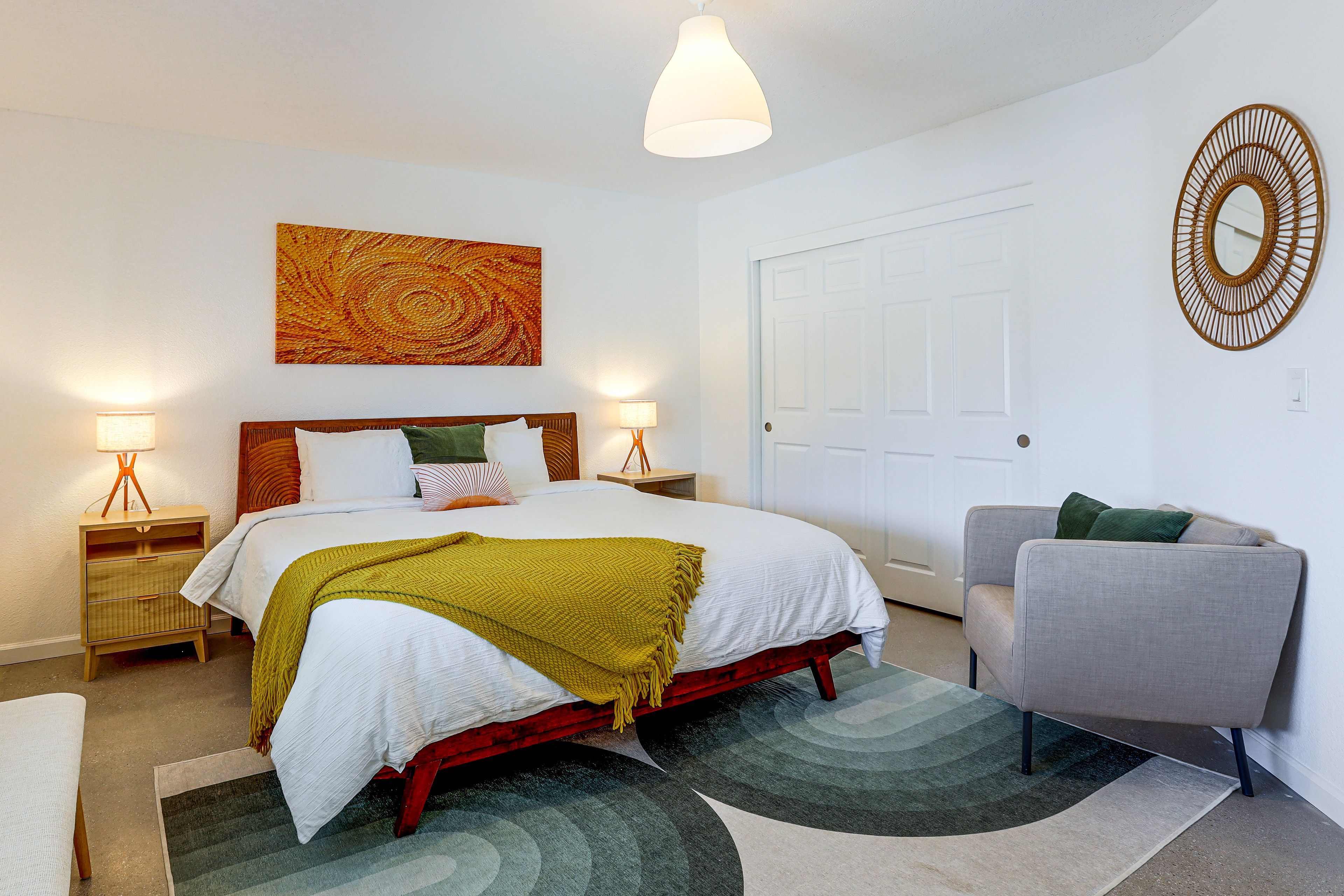 Bedroom 1 | King Bed