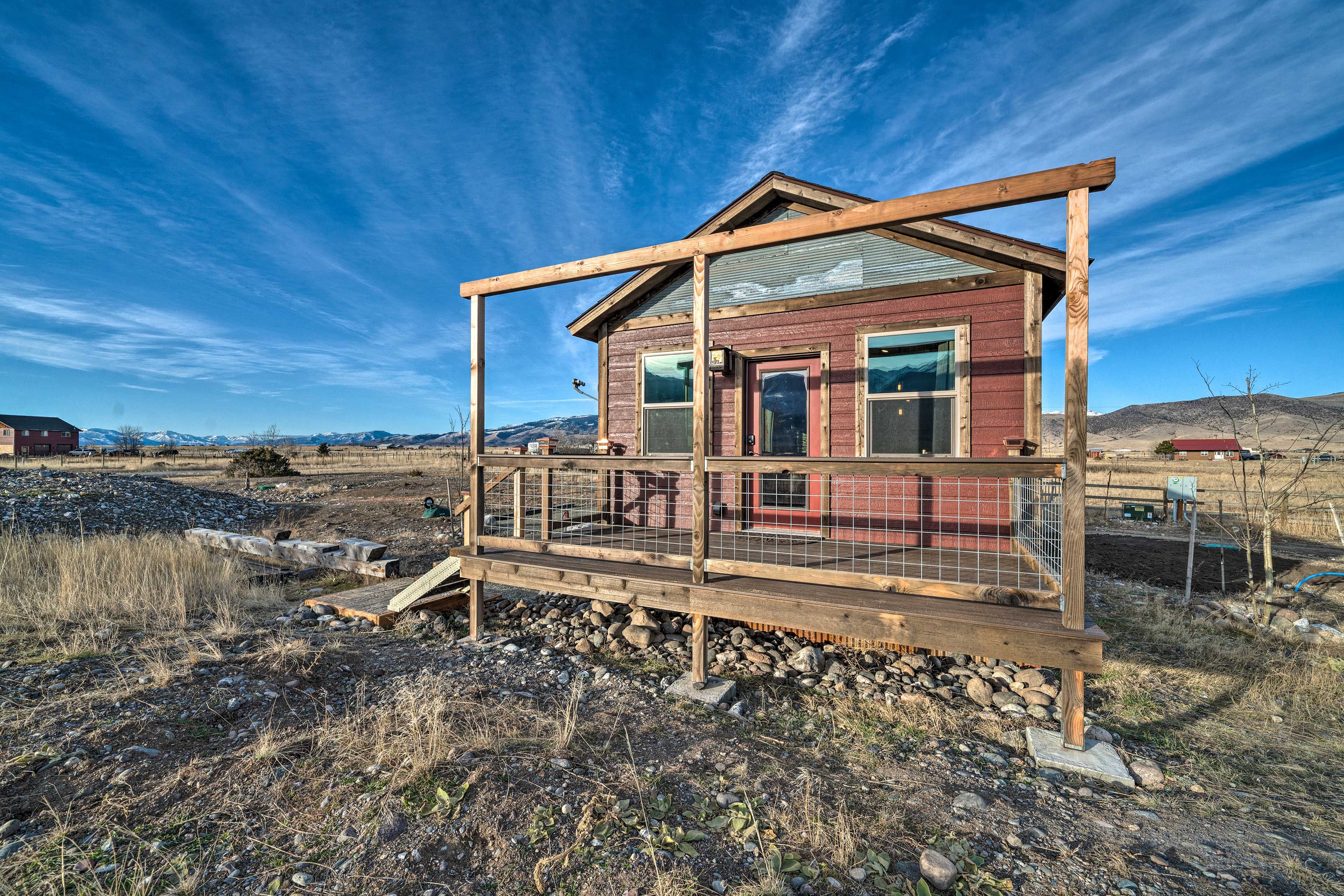 Cowboy Cabin Exterior