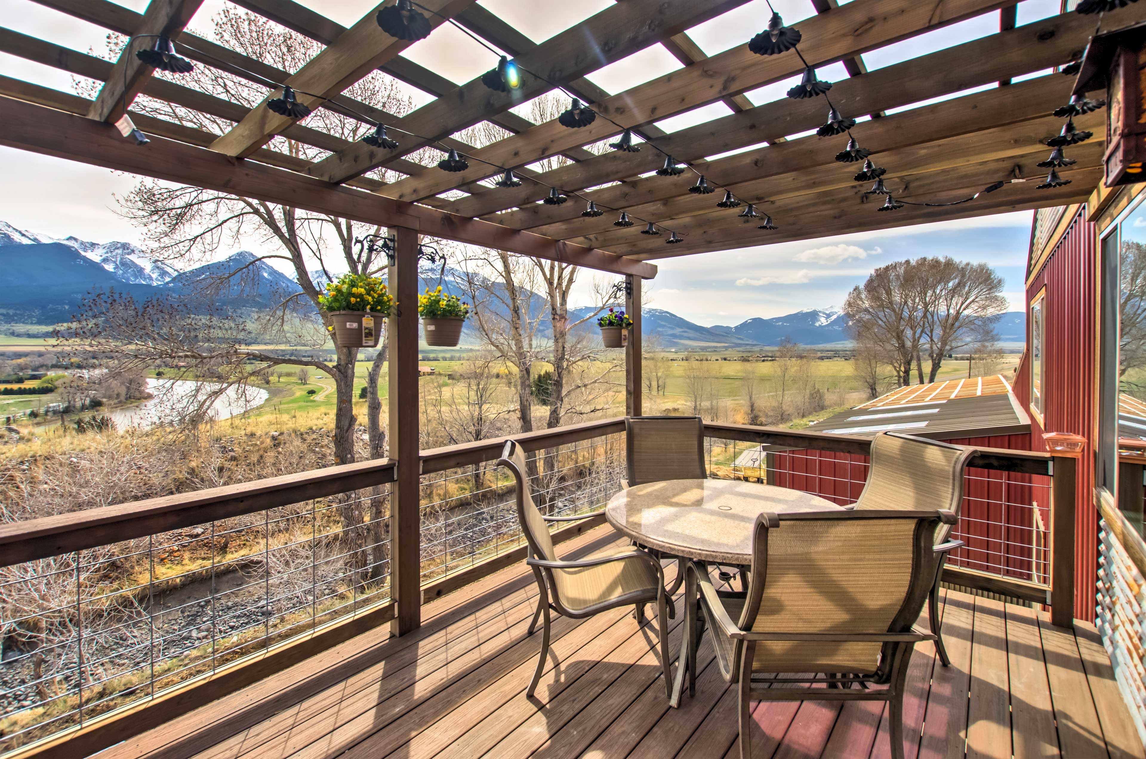 The Loft | Deck