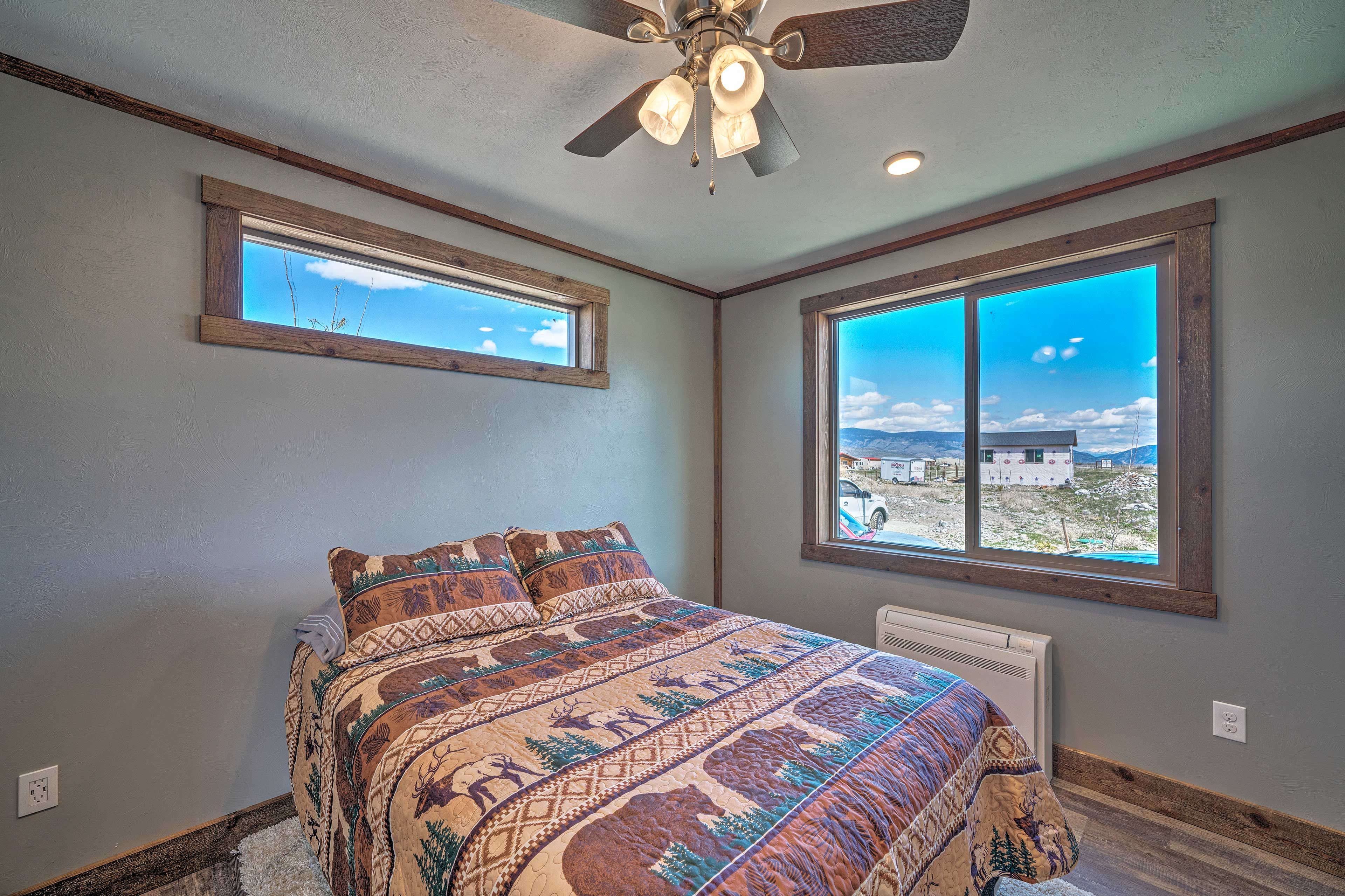 Yellowstone Cabin | Bedroom 2 | Full Bed | 1st Floor