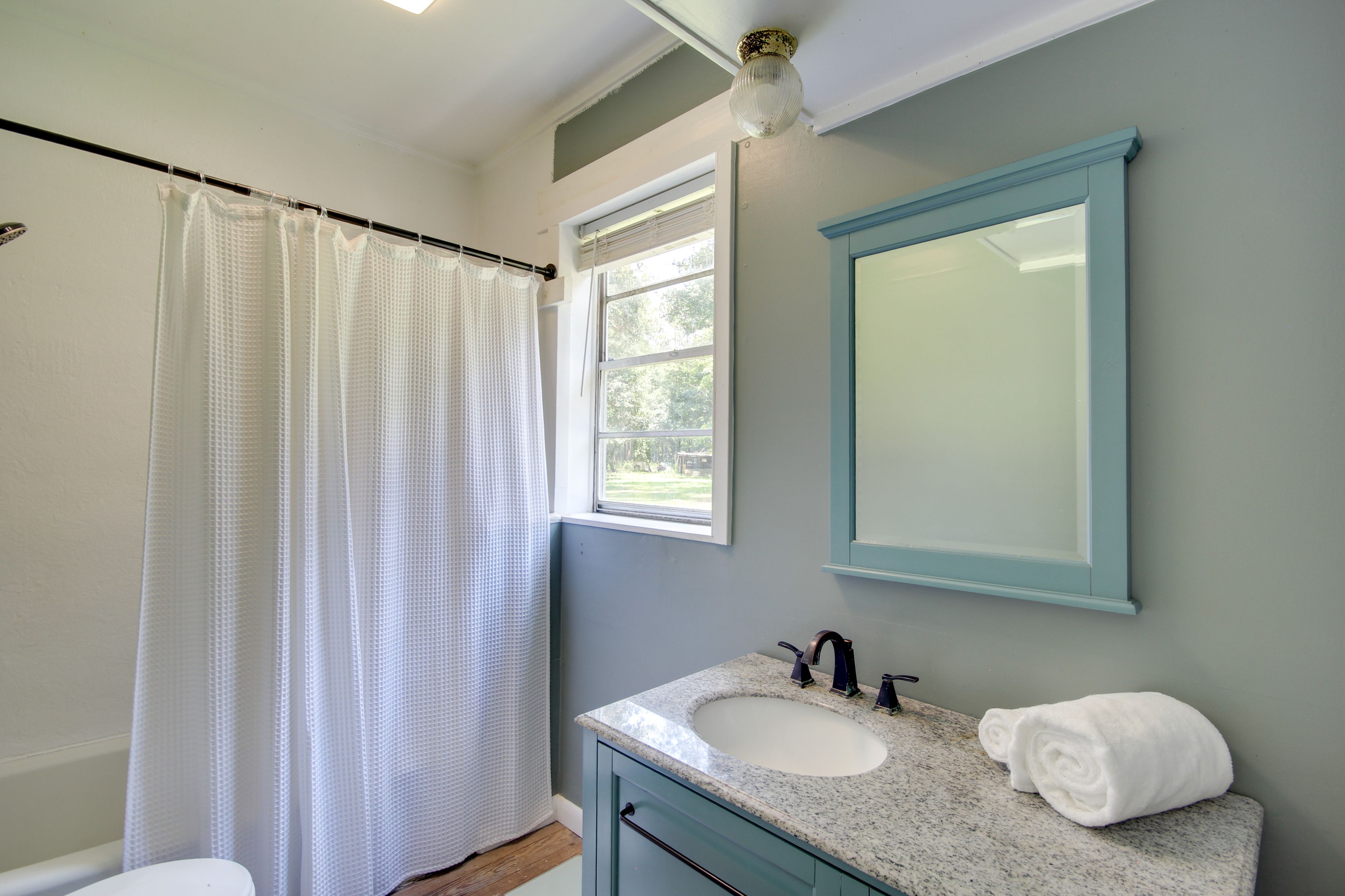 En-Suite Bathroom