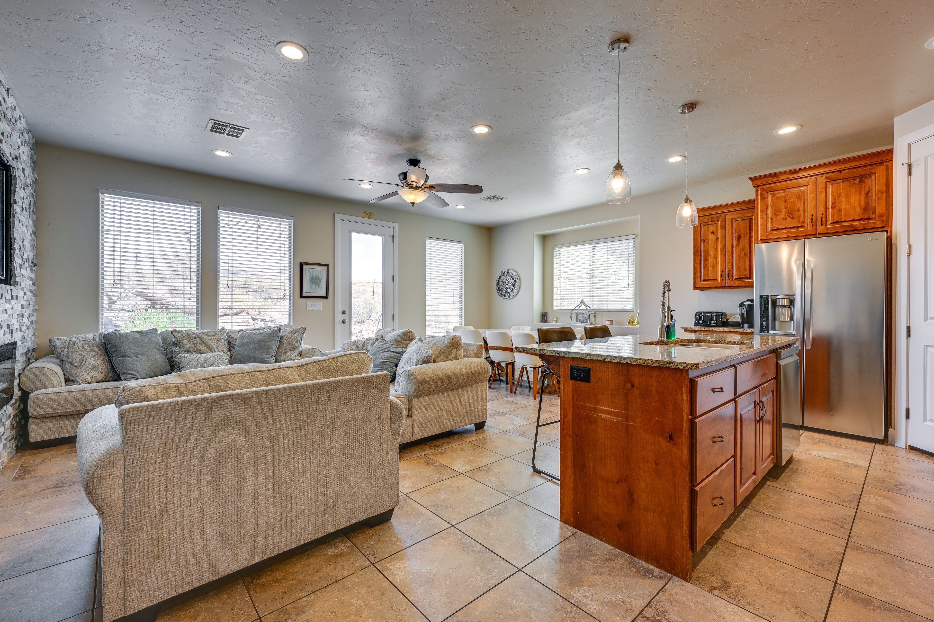 Living Room | Smart TV | 1st Floor