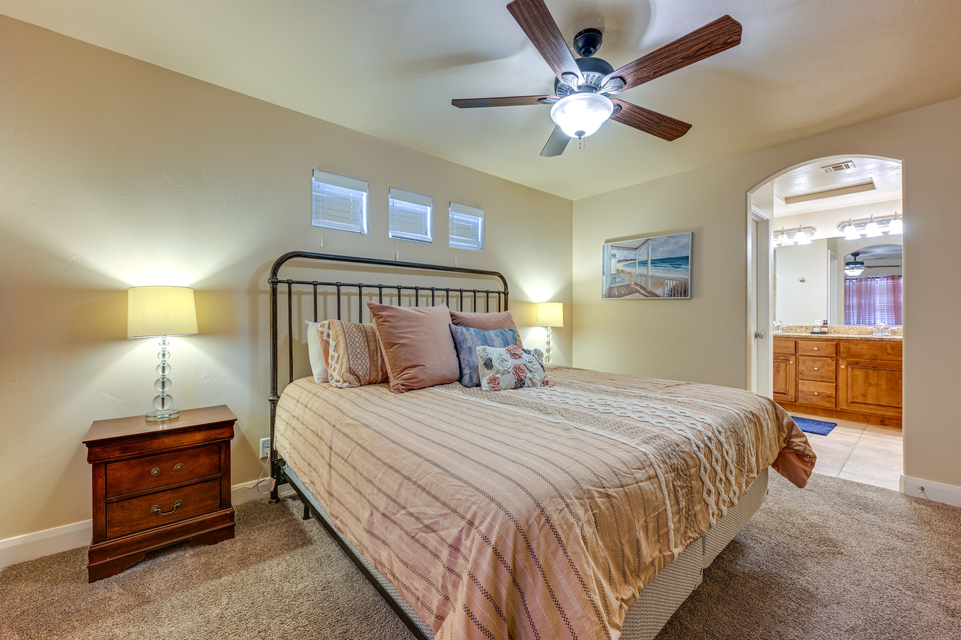 Bedroom 2 | King Bed | Smart TV | 2nd Floor