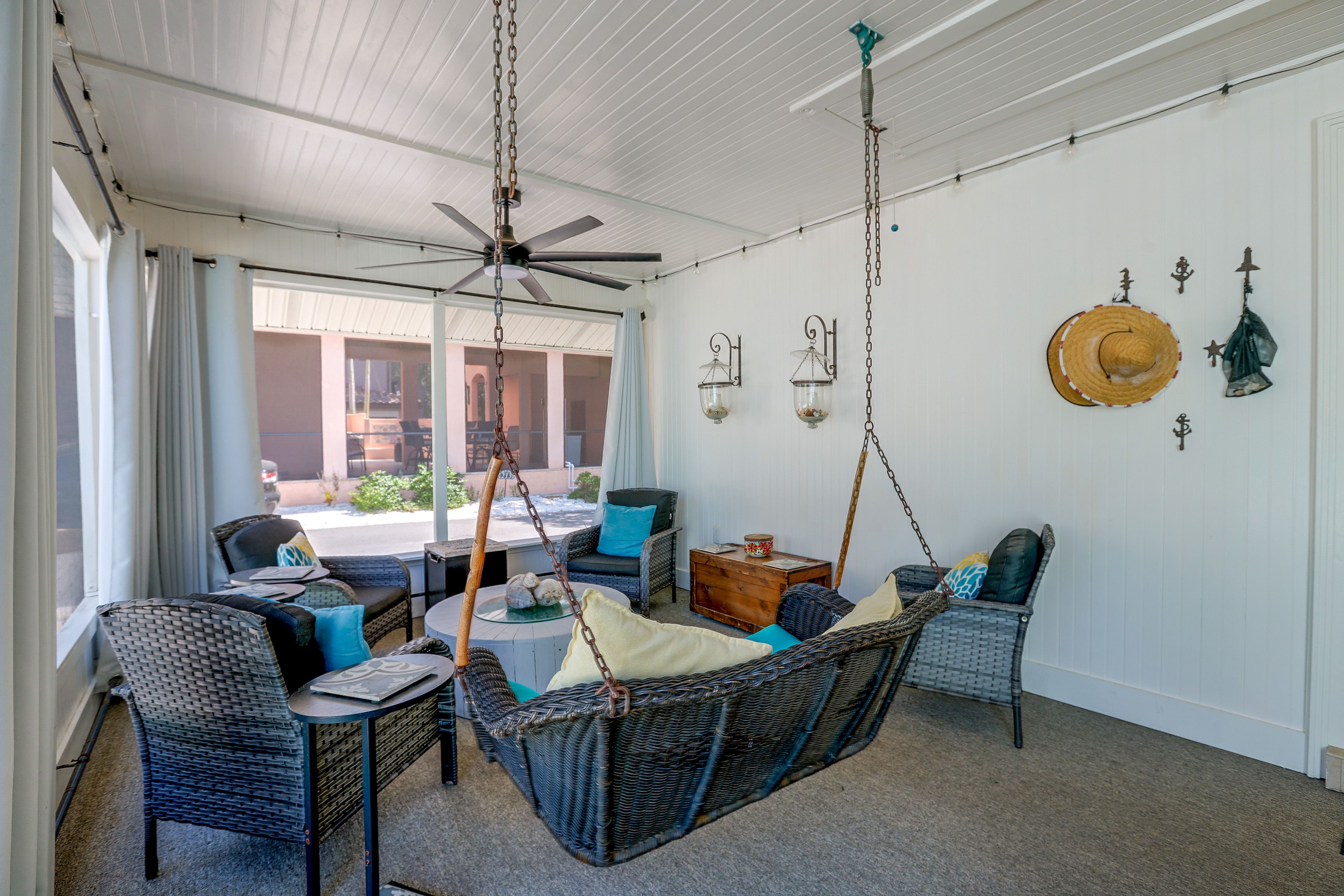 Screened Porch