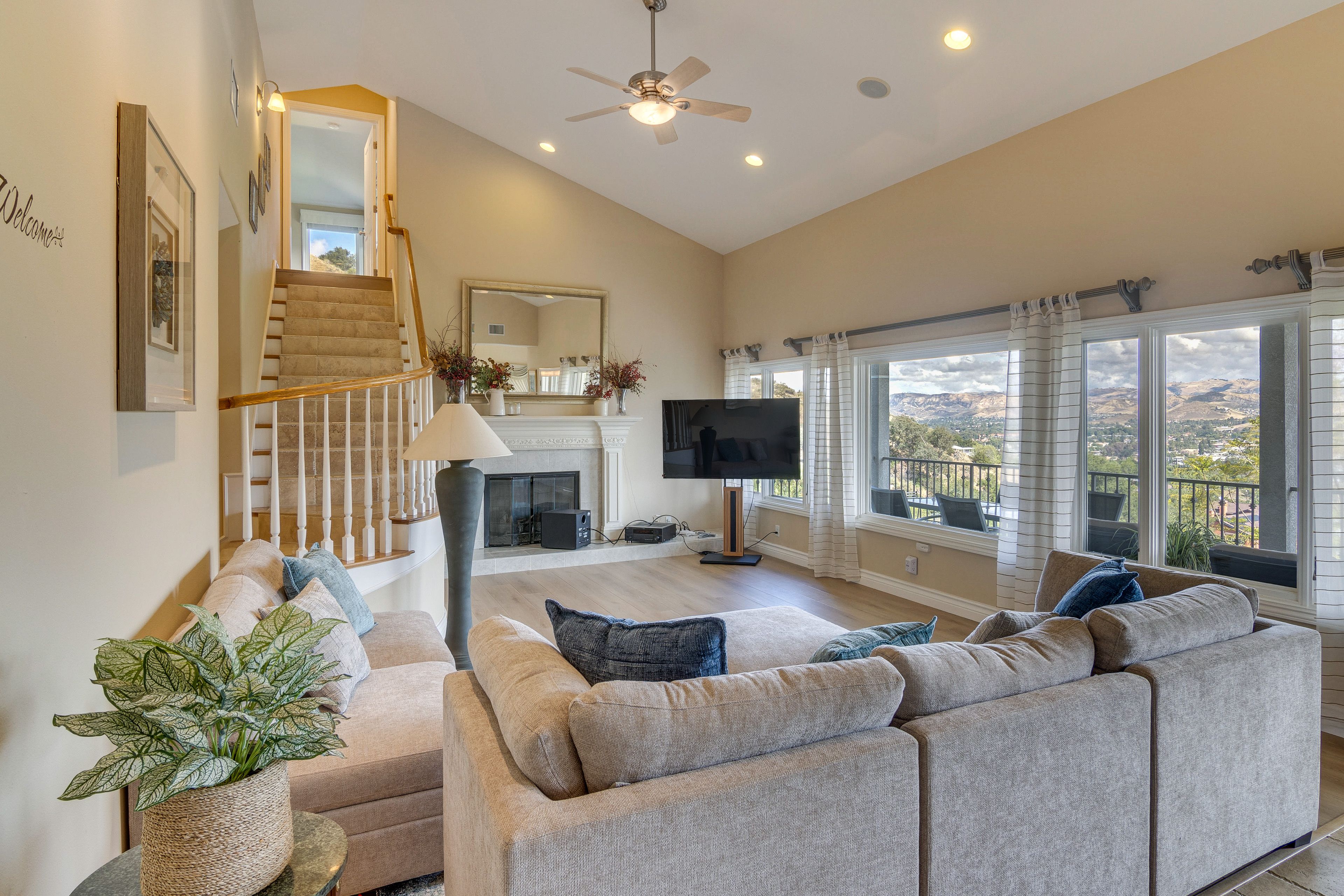 Simi Valley Vacation Rental | 4BR | 3BA | 3,700 Sq Ft
