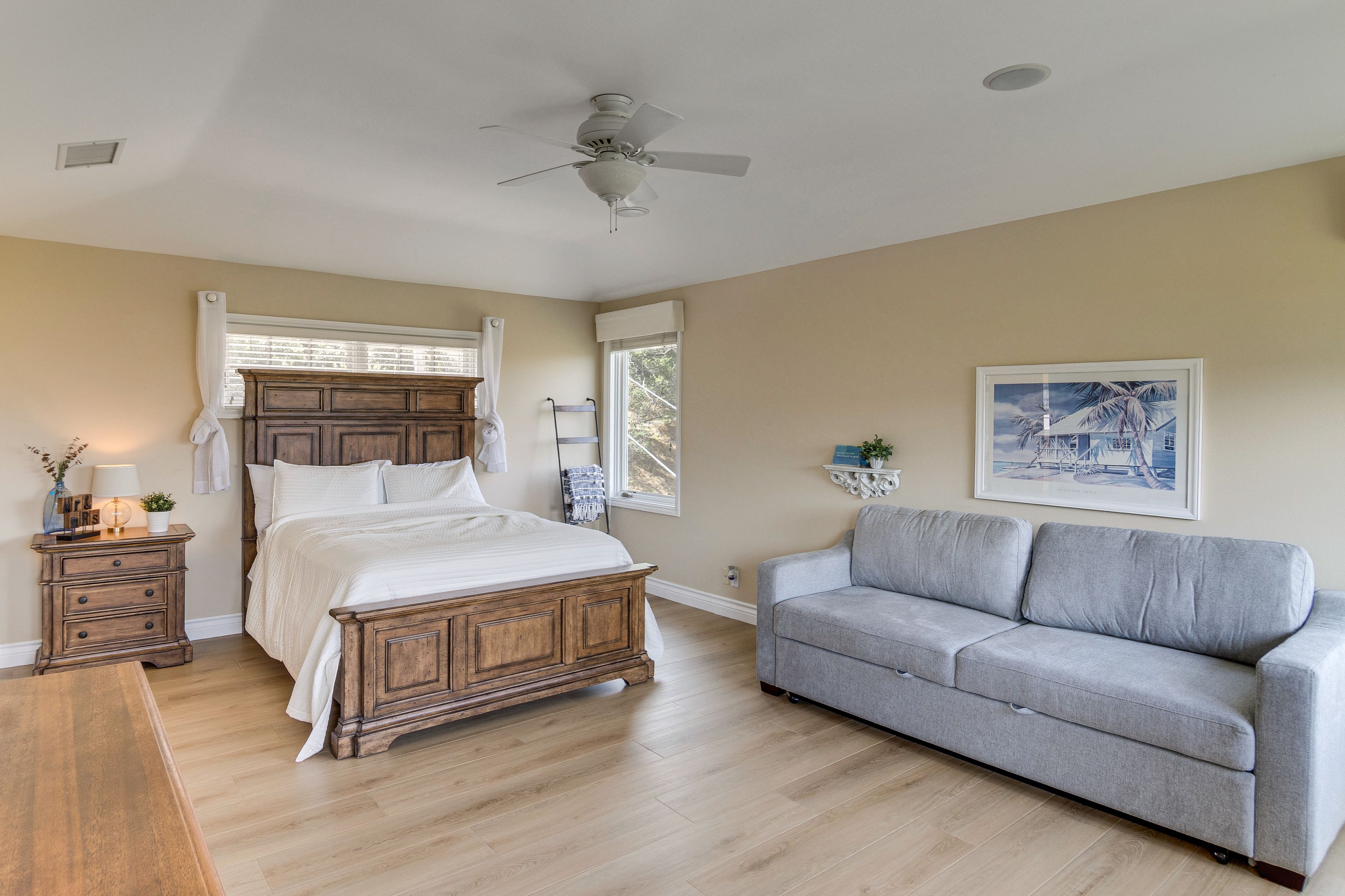 Bedroom 2 | Queen Bed | Sleeper Sofa | Unit 2 | 2nd Floor