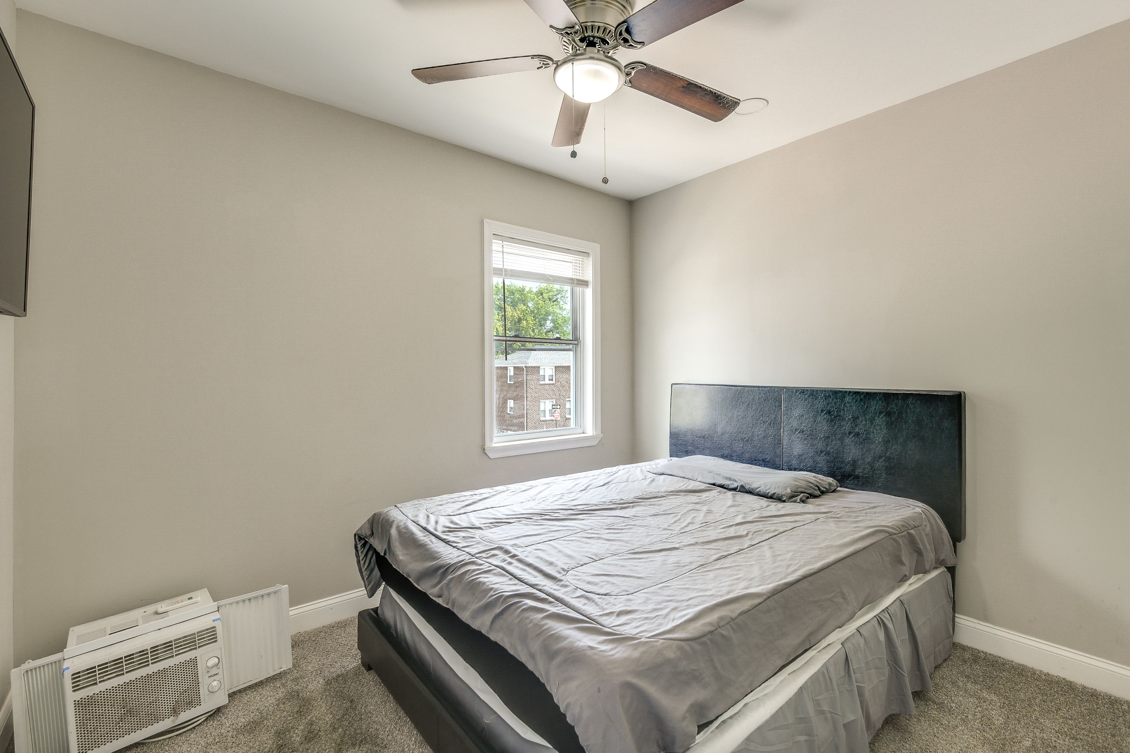 Bedroom 1 | Queen Bed | 2nd Floor