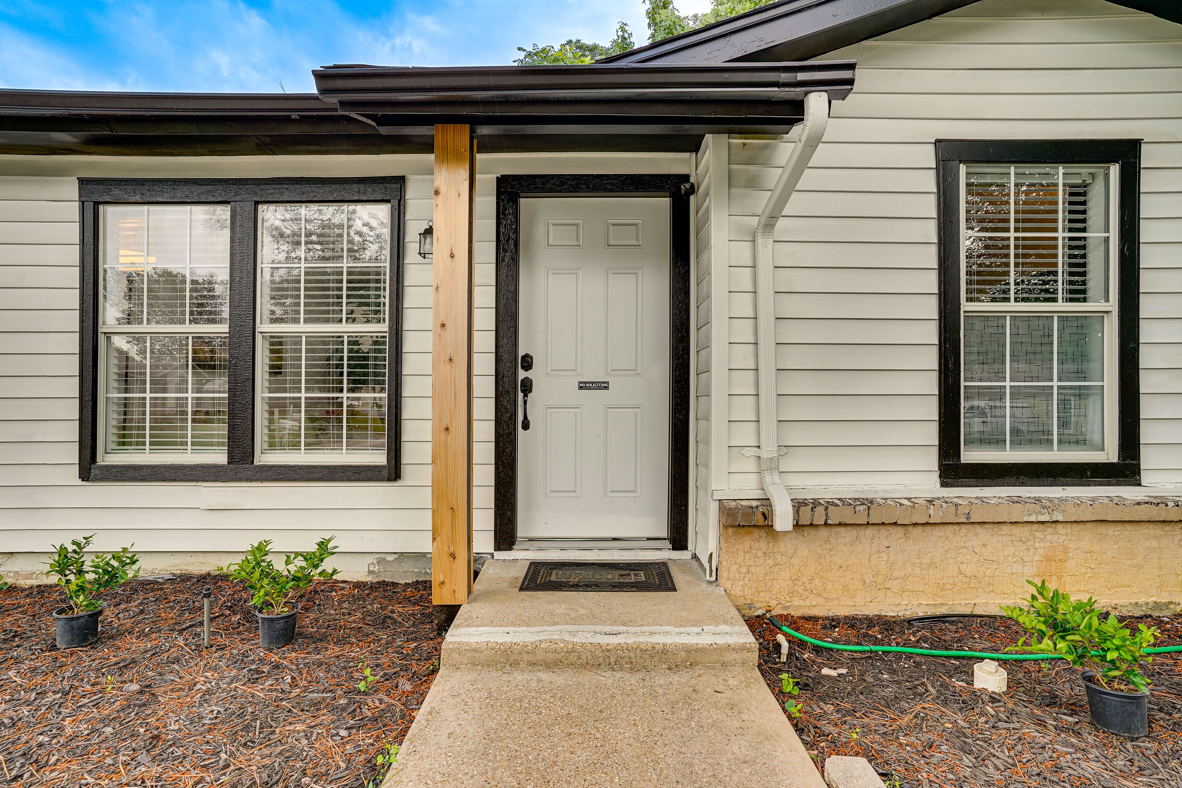 Property Exterior | Single-Level Home